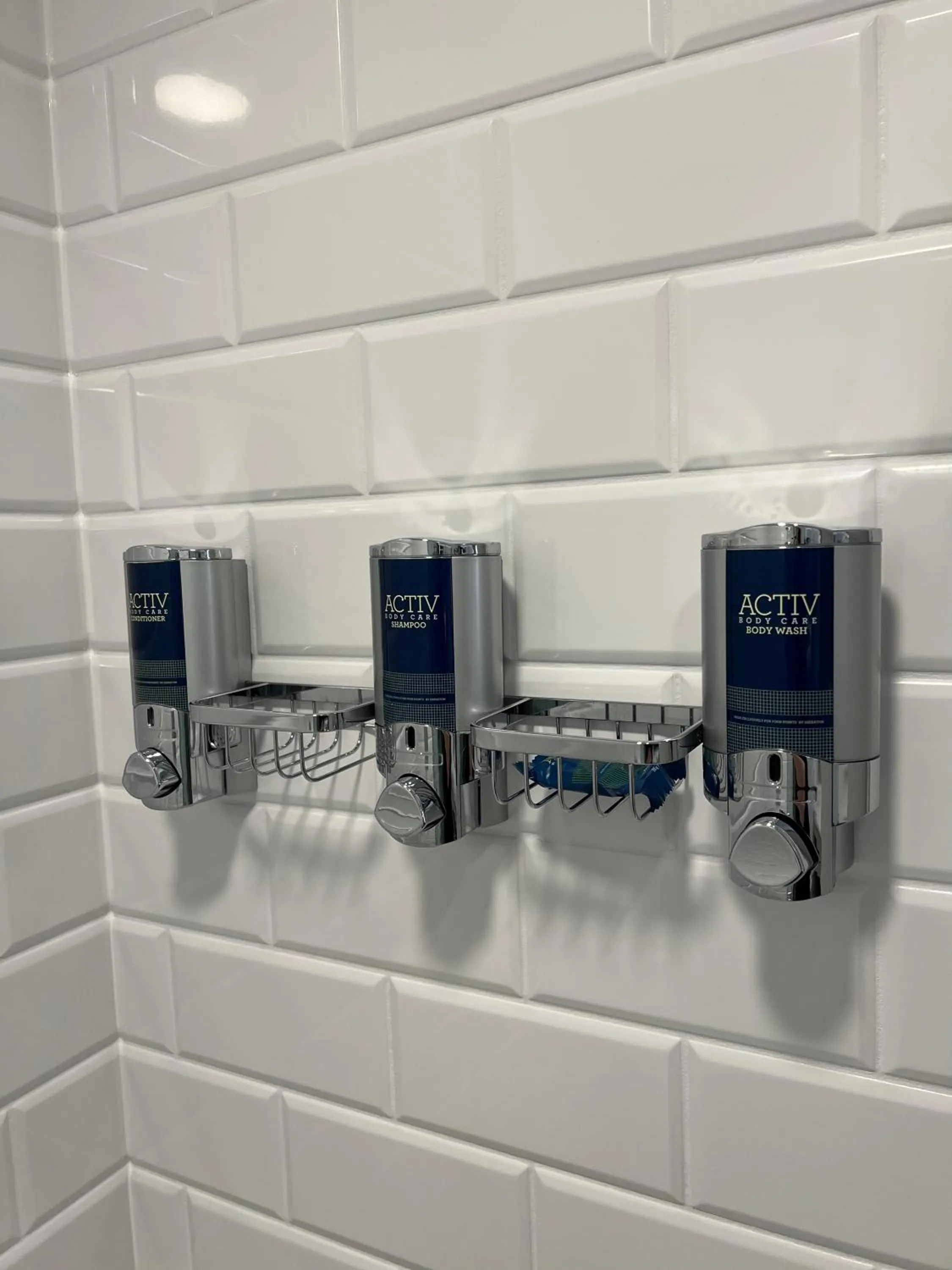 Shower in Four Points by Sheraton Norwood Conference Center