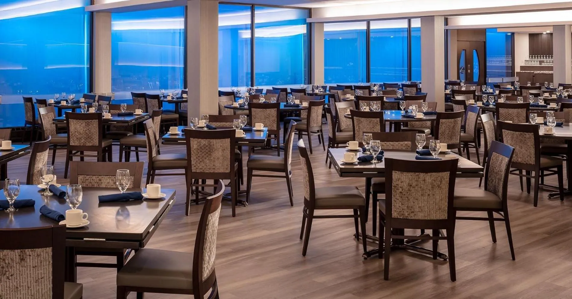 Restaurant/places to eat in Four Points by Sheraton Norwood Conference Center