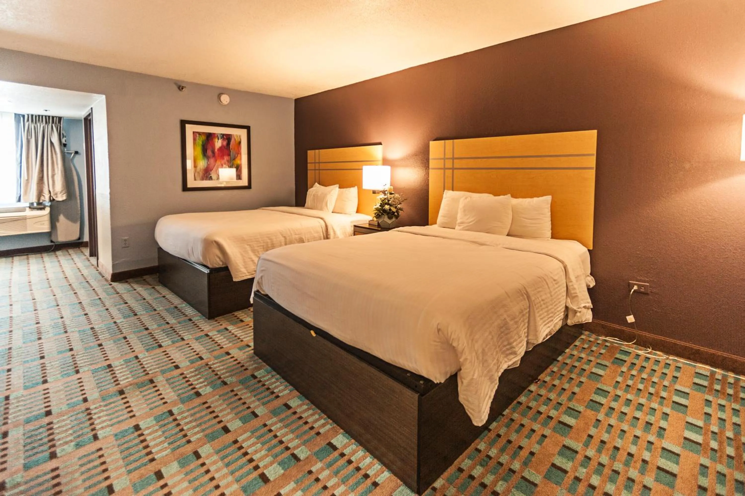 Photo of the whole room, Bed in Studio 6 Amarillo, TX West Medical Center