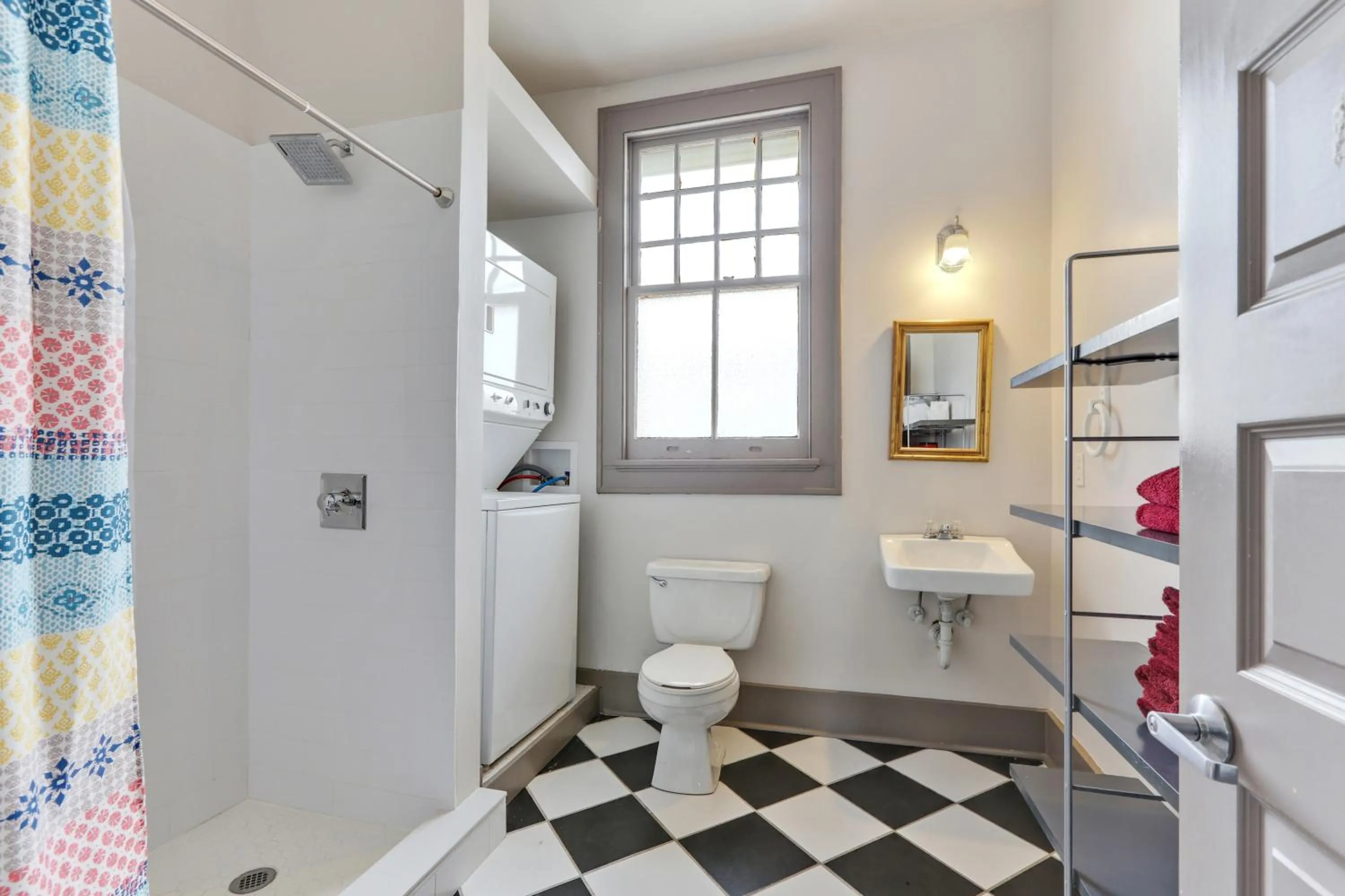 Shower in Freret Apartments near Streetcar & Tulane