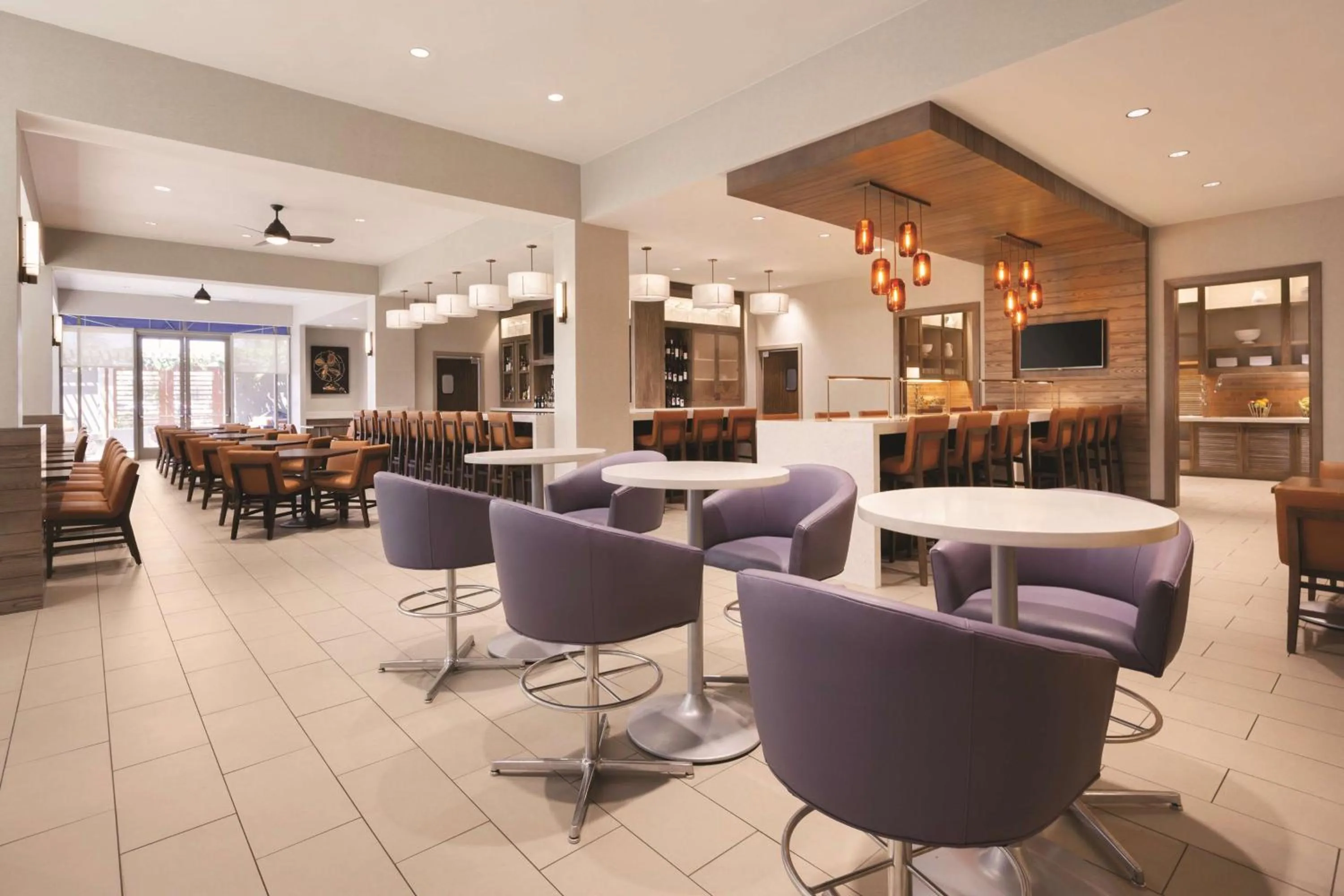 Restaurant/places to eat in Hyatt House Emeryville