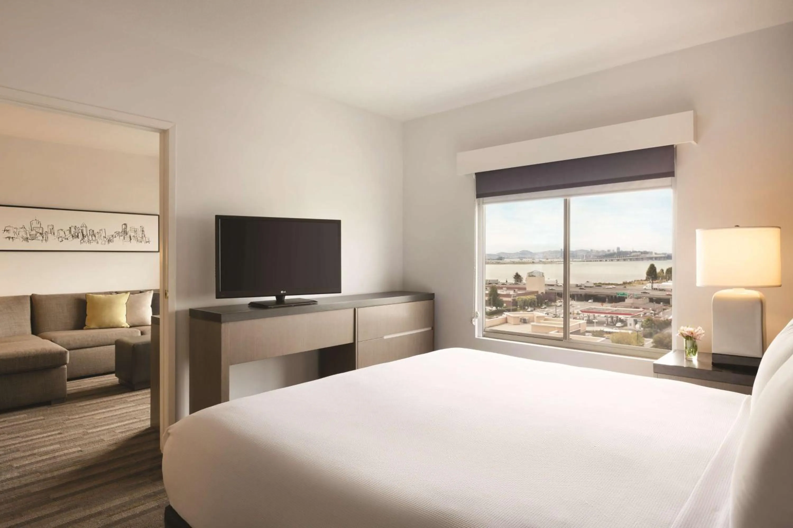 Bedroom, Bed in Hyatt House Emeryville