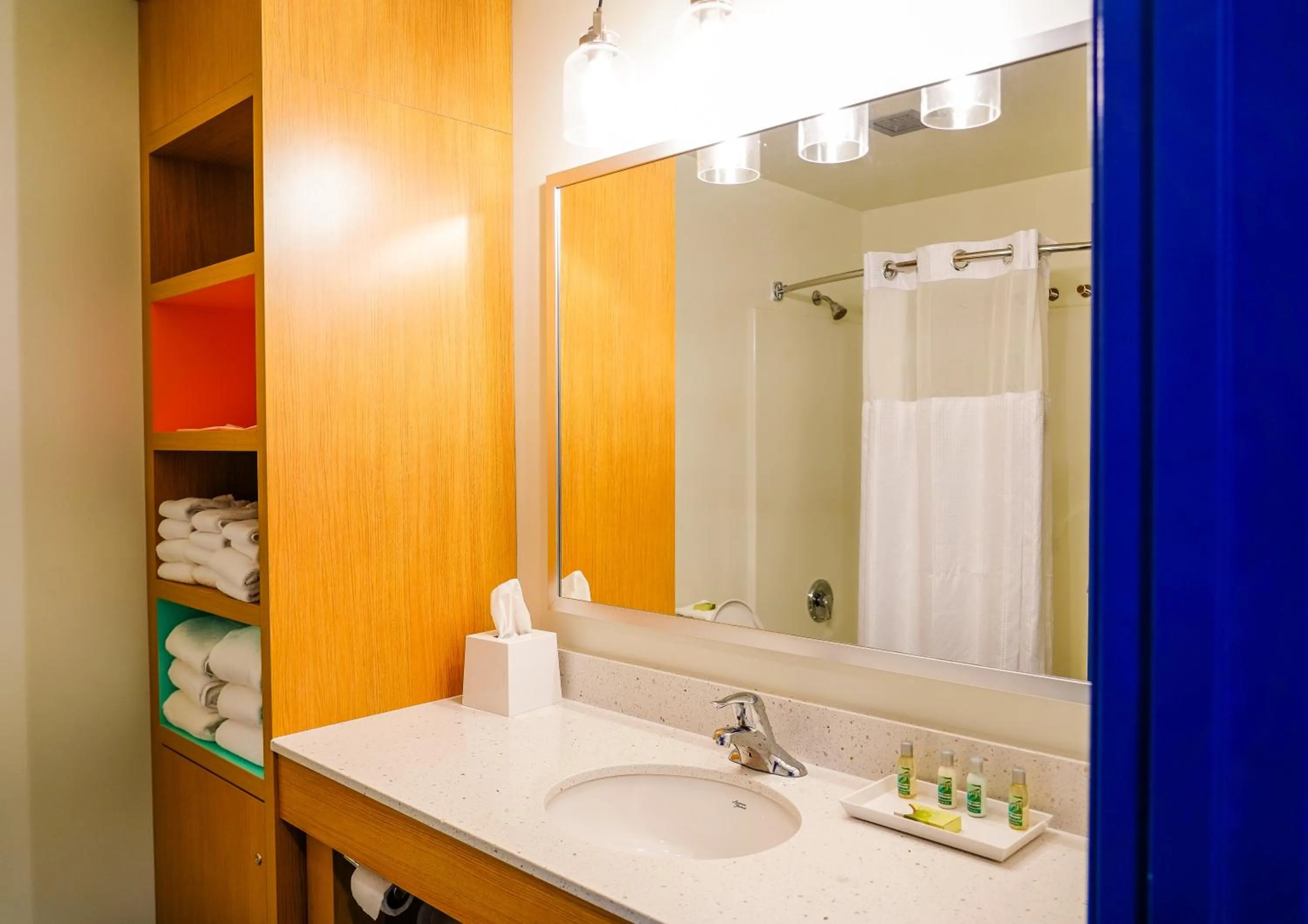 Bathroom in Castaway Bay by Cedar Point Resorts