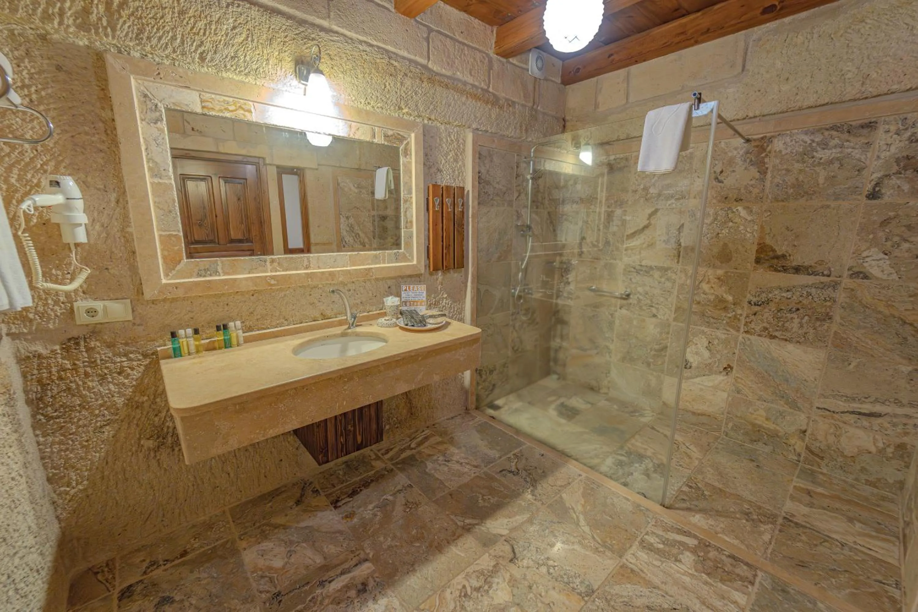 Bathroom in Zara Cave Hotel