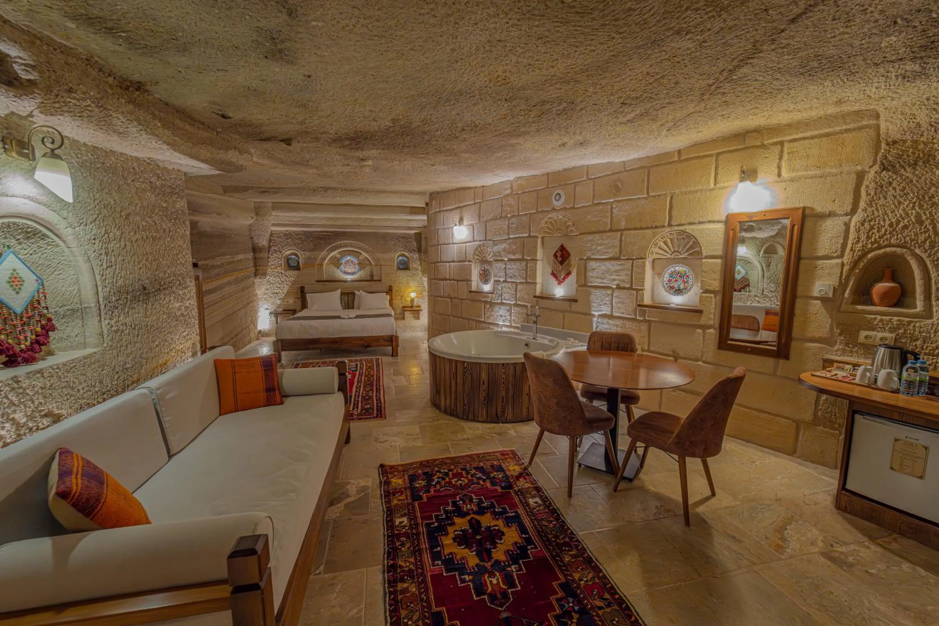 Living room in Zara Cave Hotel