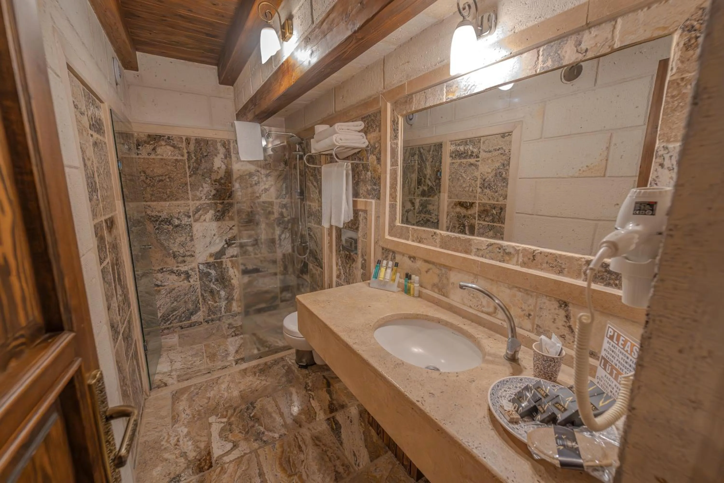 Shower in Zara Cave Hotel