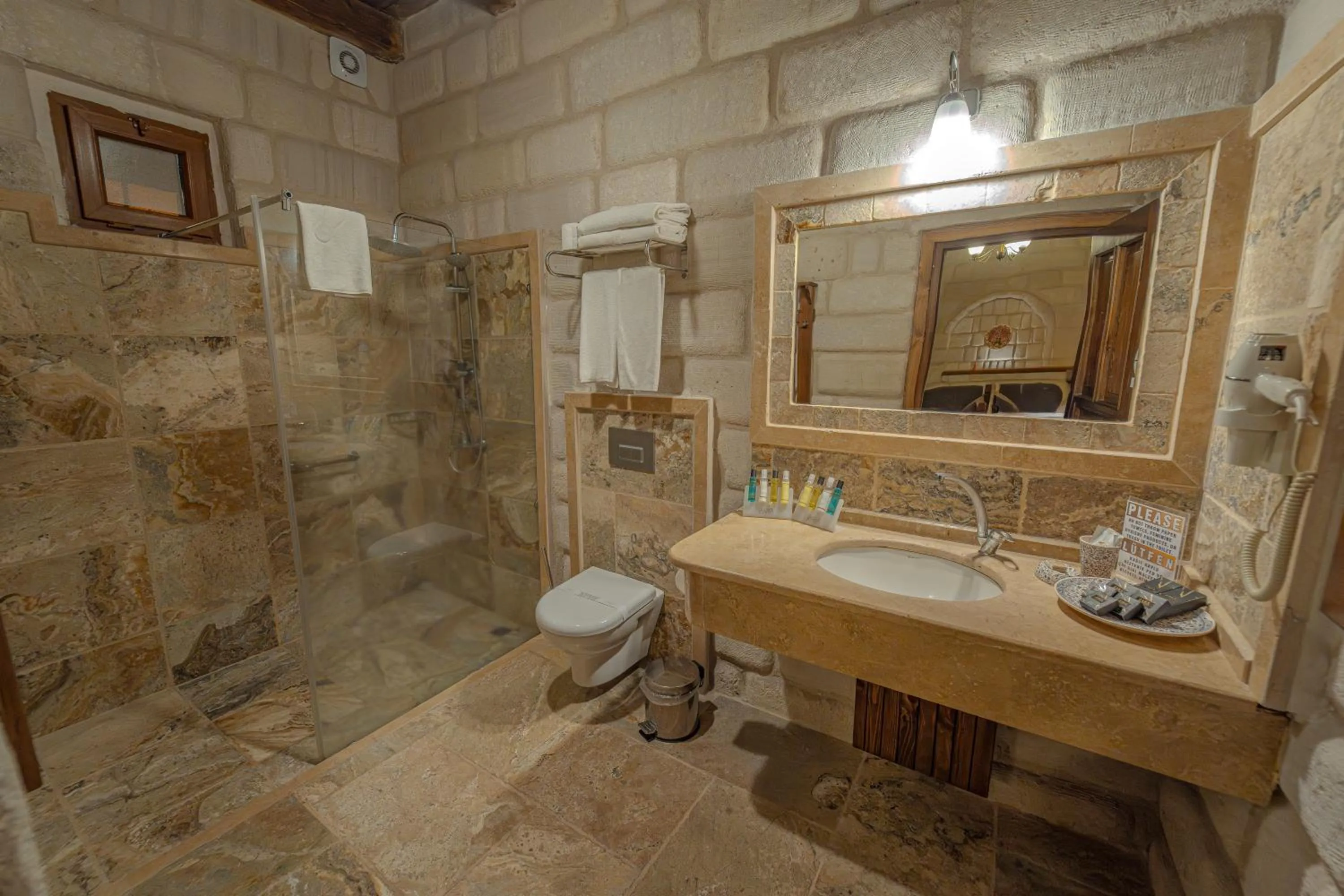 Shower in Zara Cave Hotel