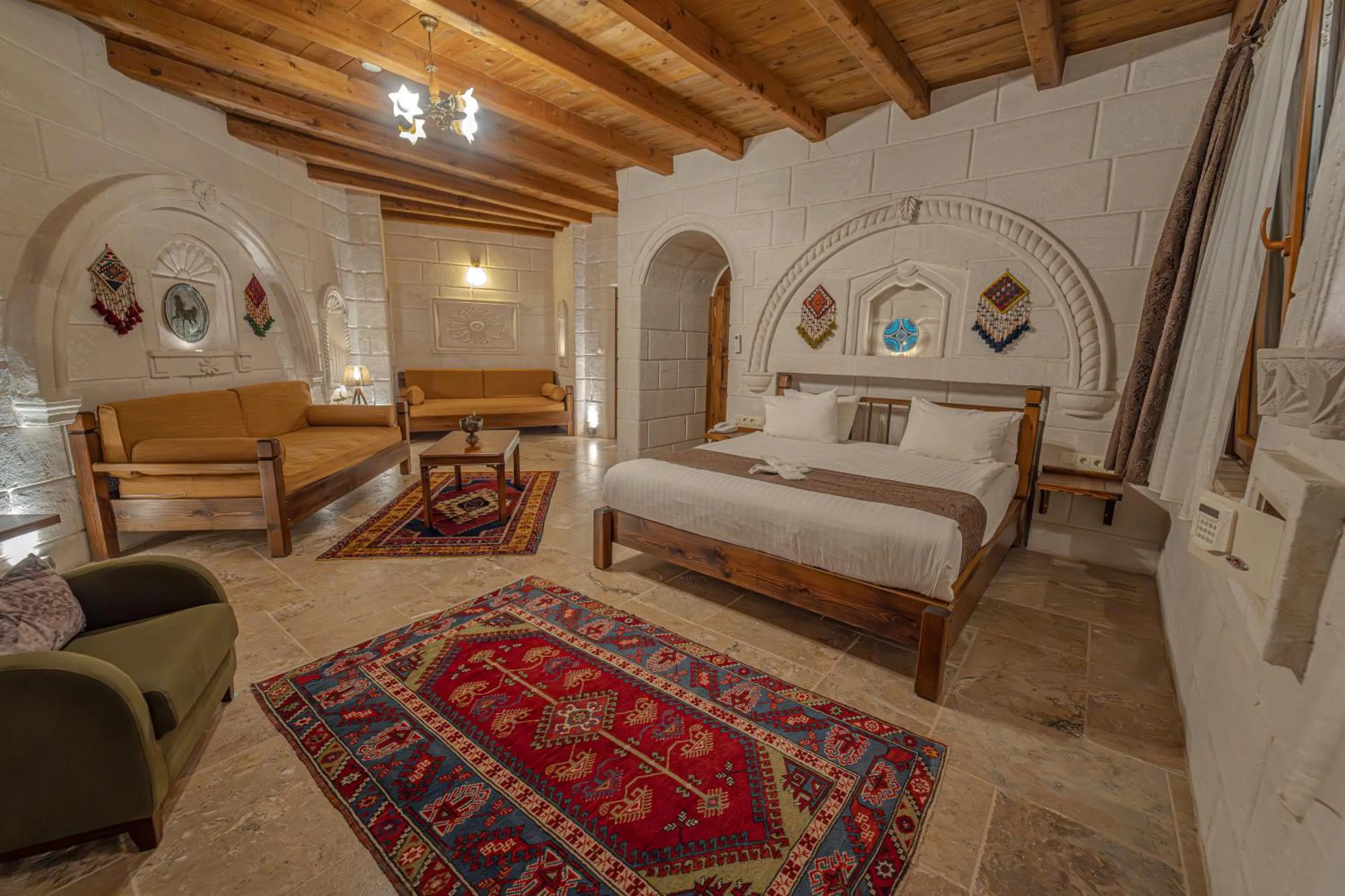 Photo of the whole room, Bed in Zara Cave Hotel