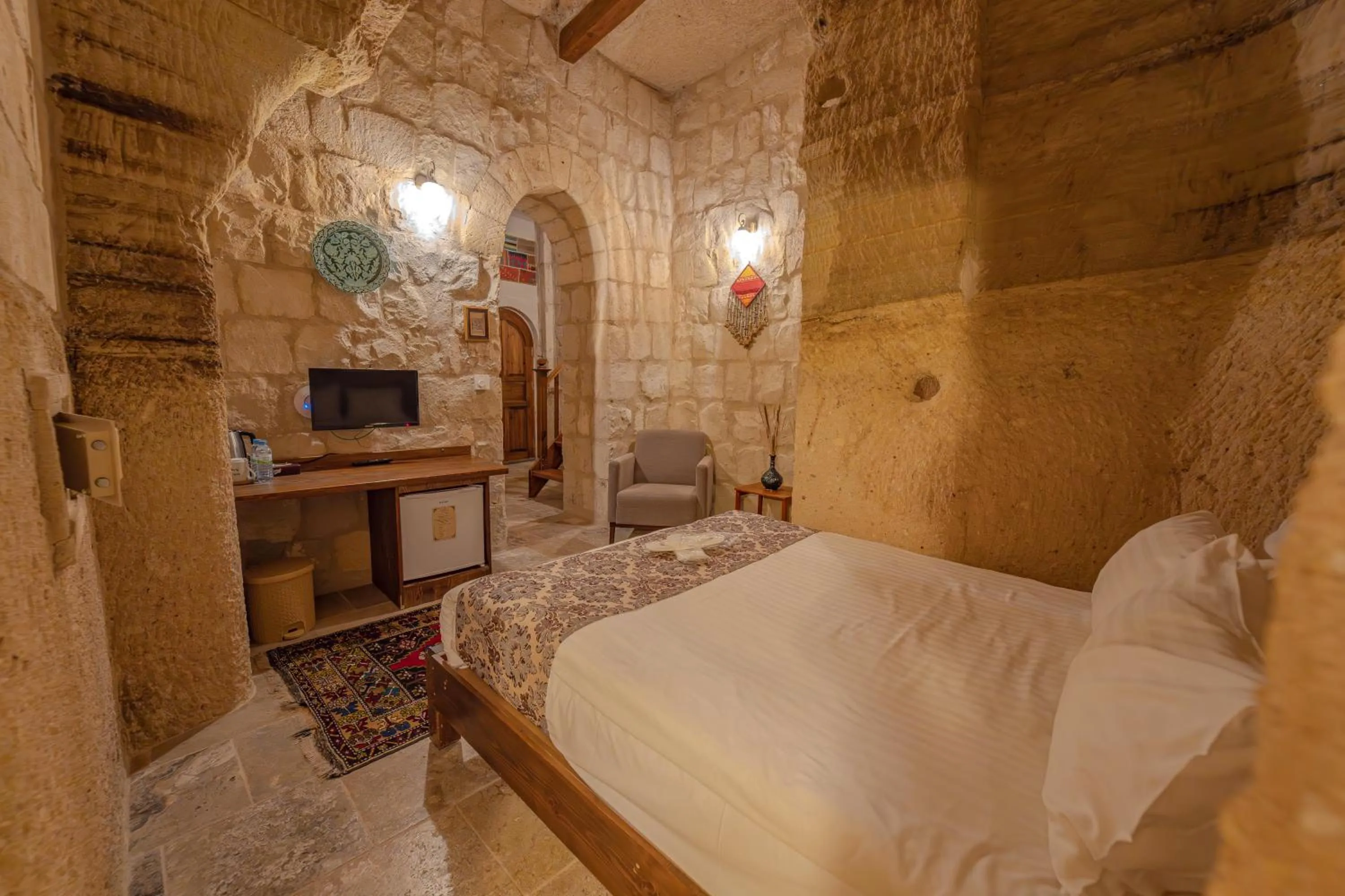 Bed in Zara Cave Hotel