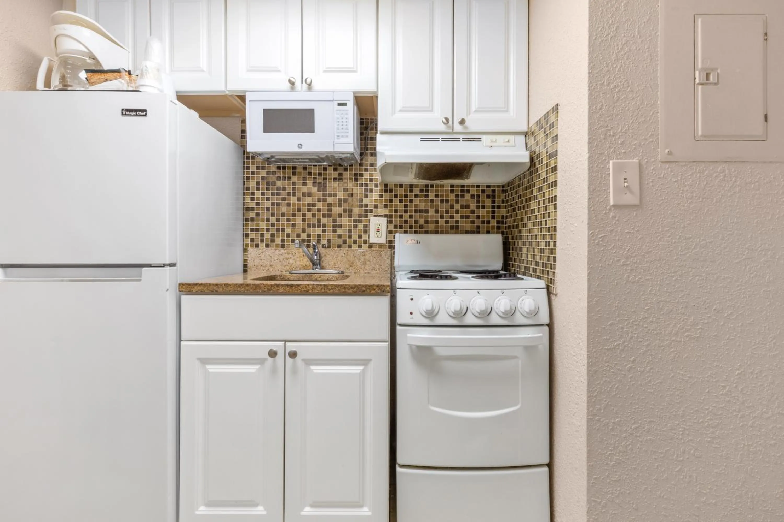 Kitchen or kitchenette in Sandcastle Oceanfront Resort at the Pavilion