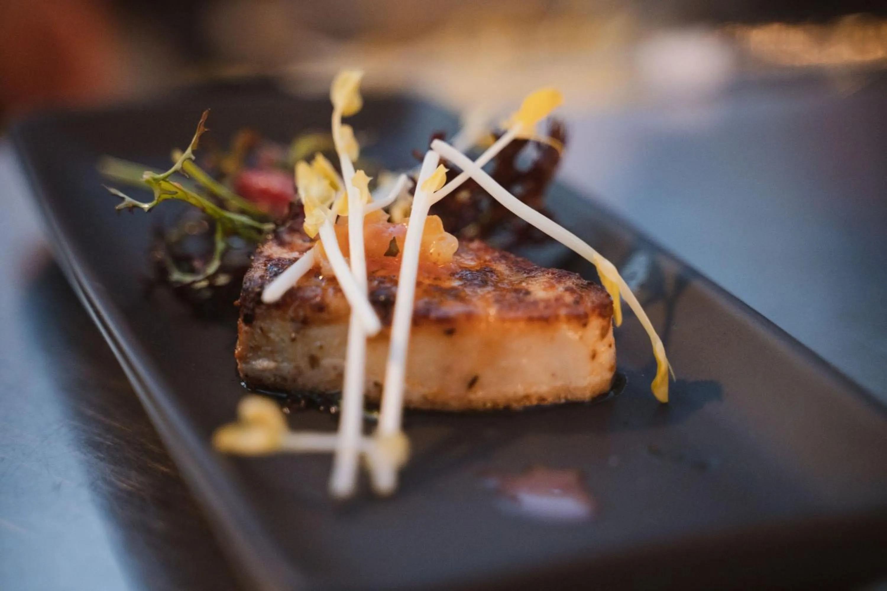 Restaurant/places to eat in Sheraton Fairplex Suites & Conference Center