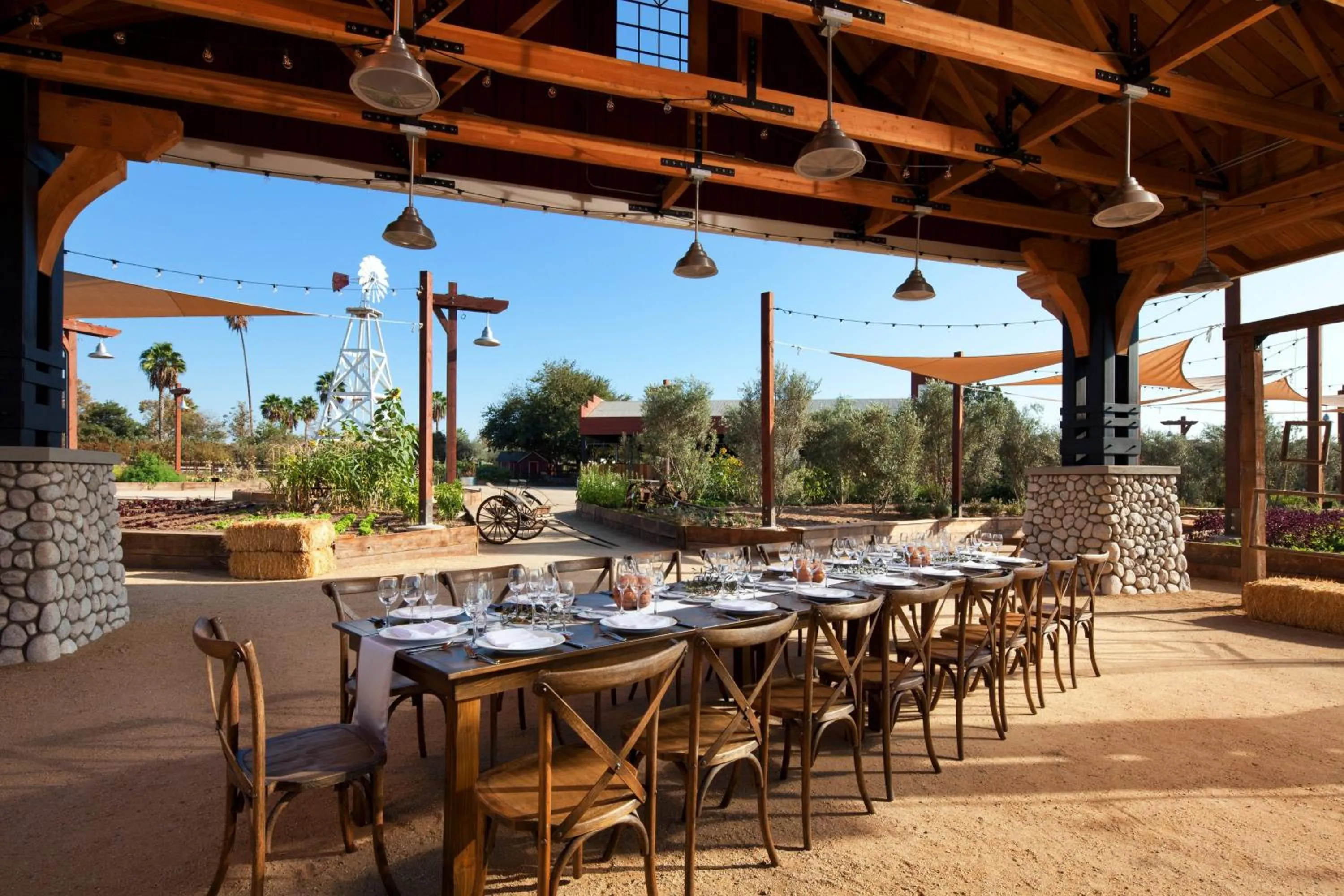 Meeting/conference room in Sheraton Fairplex Suites & Conference Center