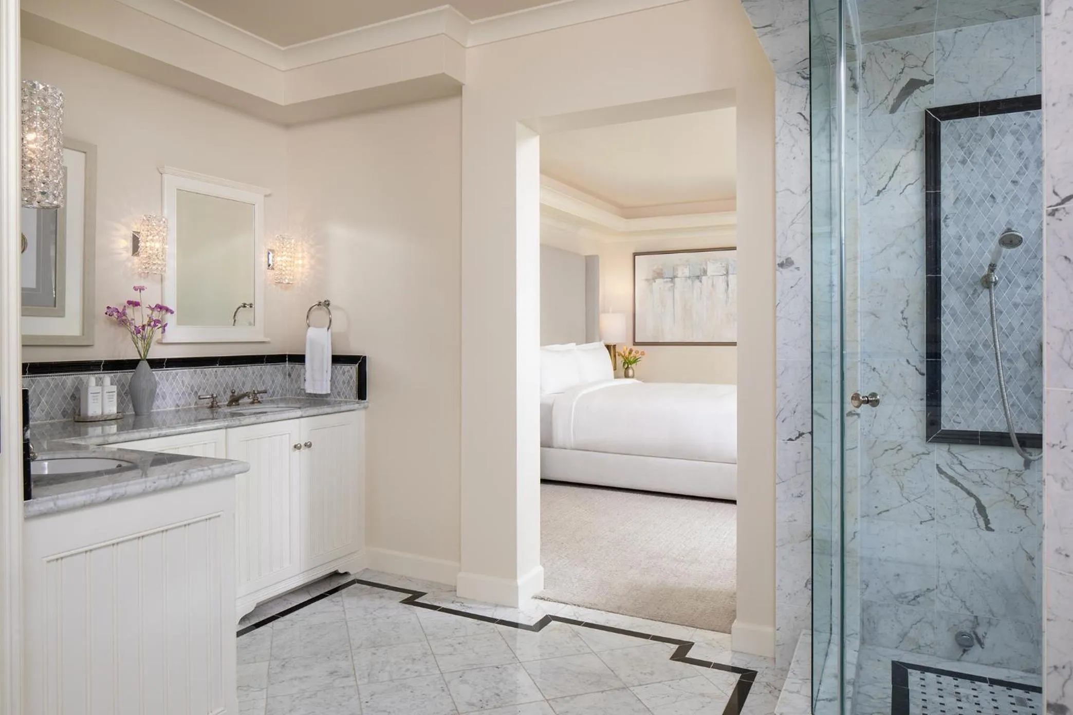 Bathroom, Bed in Montage Laguna Beach