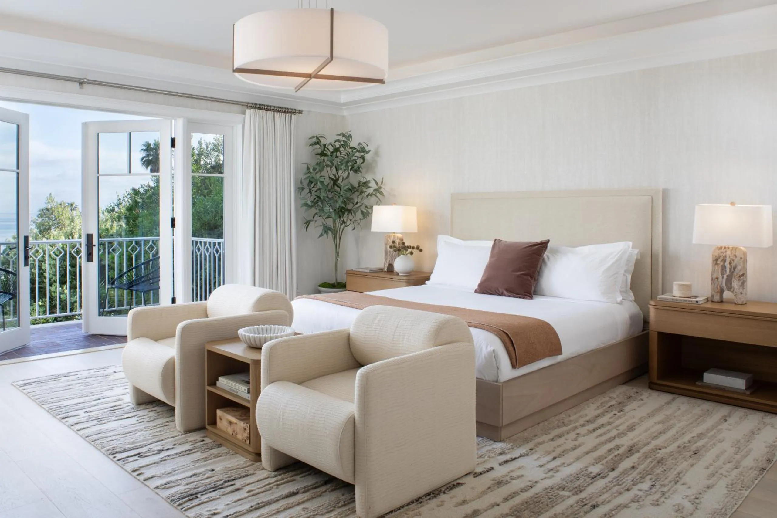 Bedroom, Bed in Montage Laguna Beach