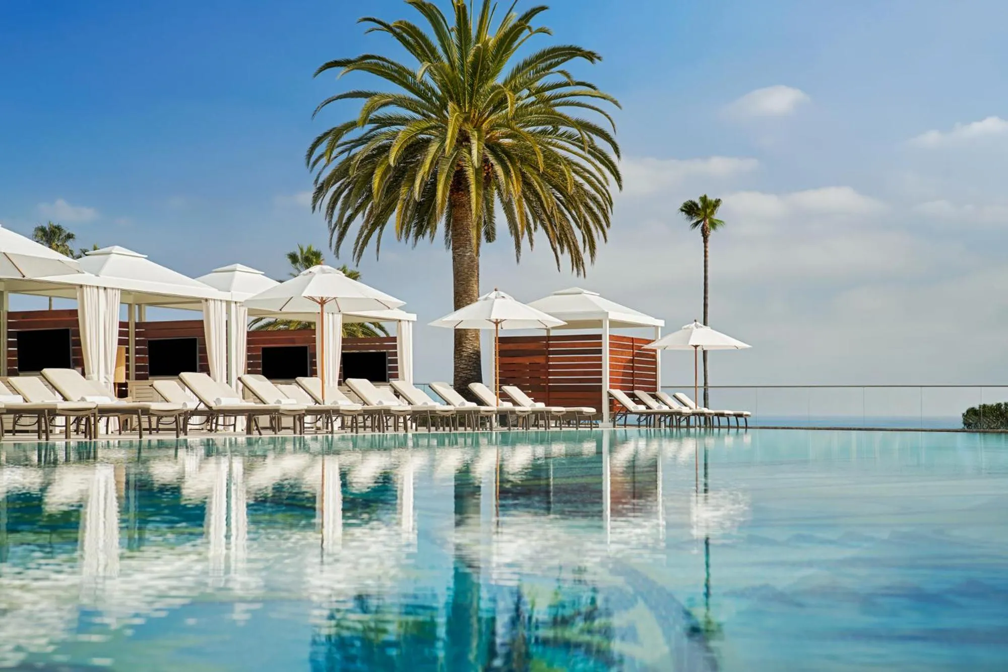 Swimming pool in Montage Laguna Beach