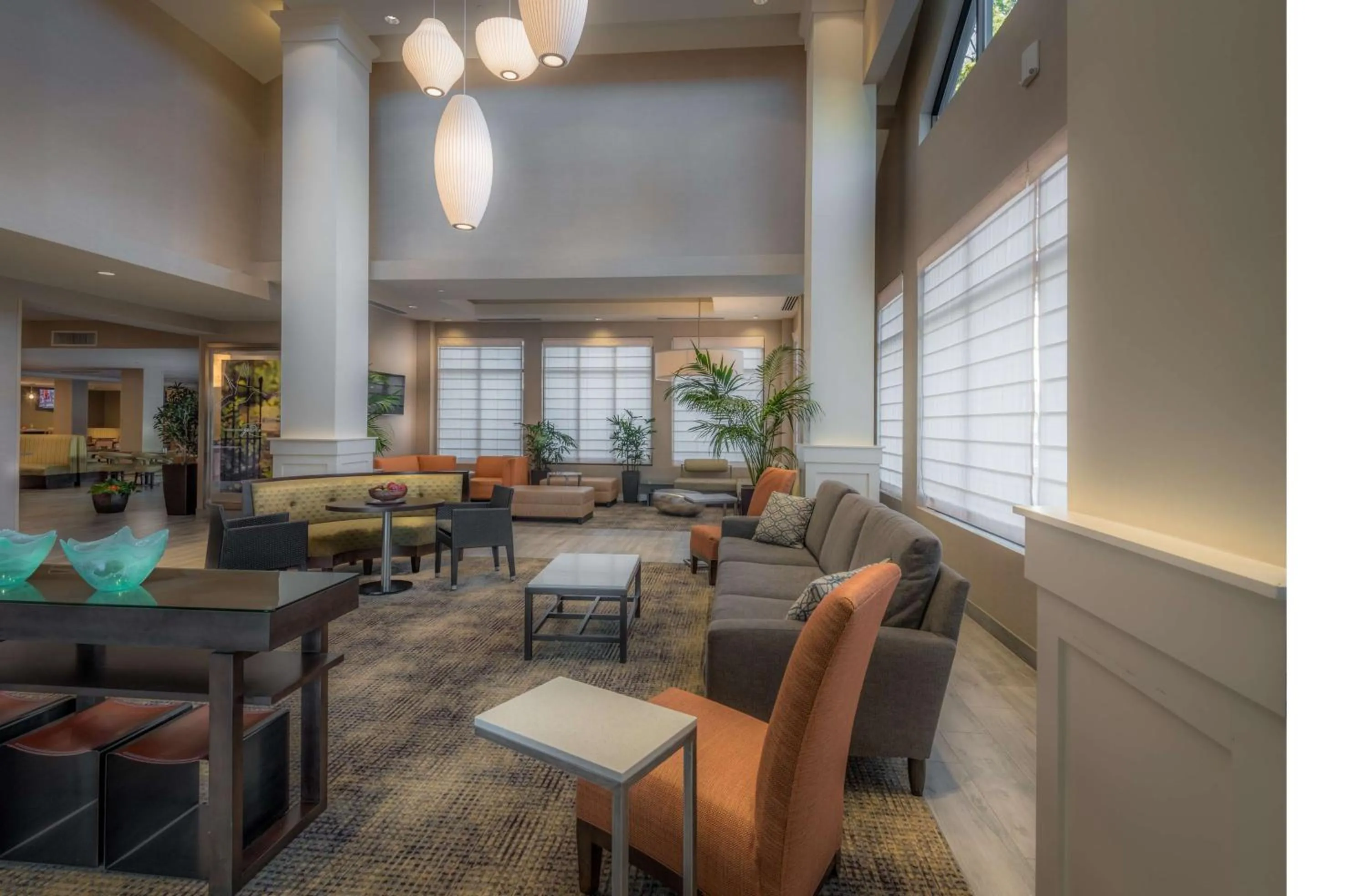 Lobby or reception in Hilton Garden Inn Reagan National Airport