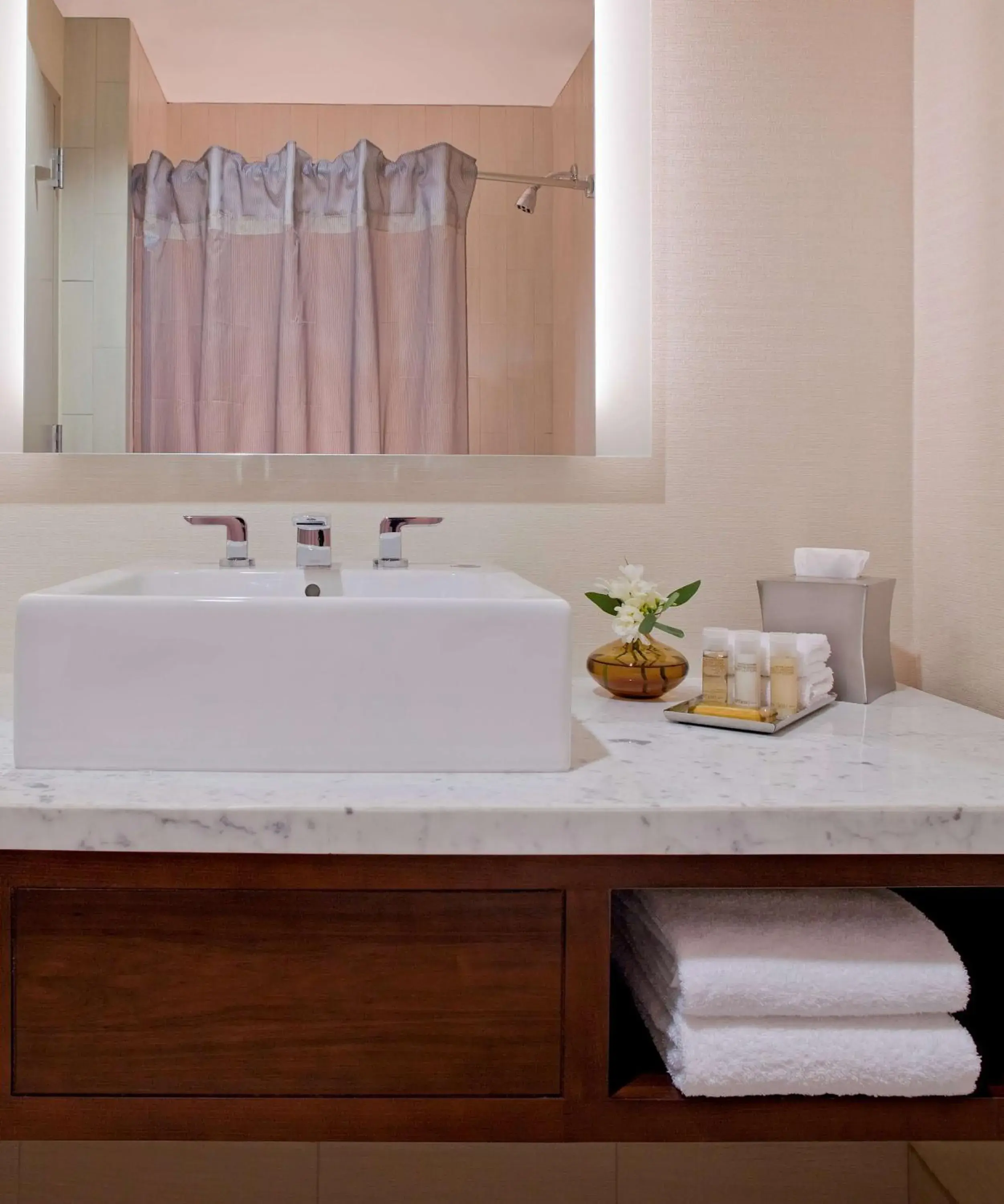 Queen Room with Two Queen Beds - High Floor in Hyatt Regency Morristown Queen Room with Two Queen Beds - High Floor in Hyatt Regency Morristown