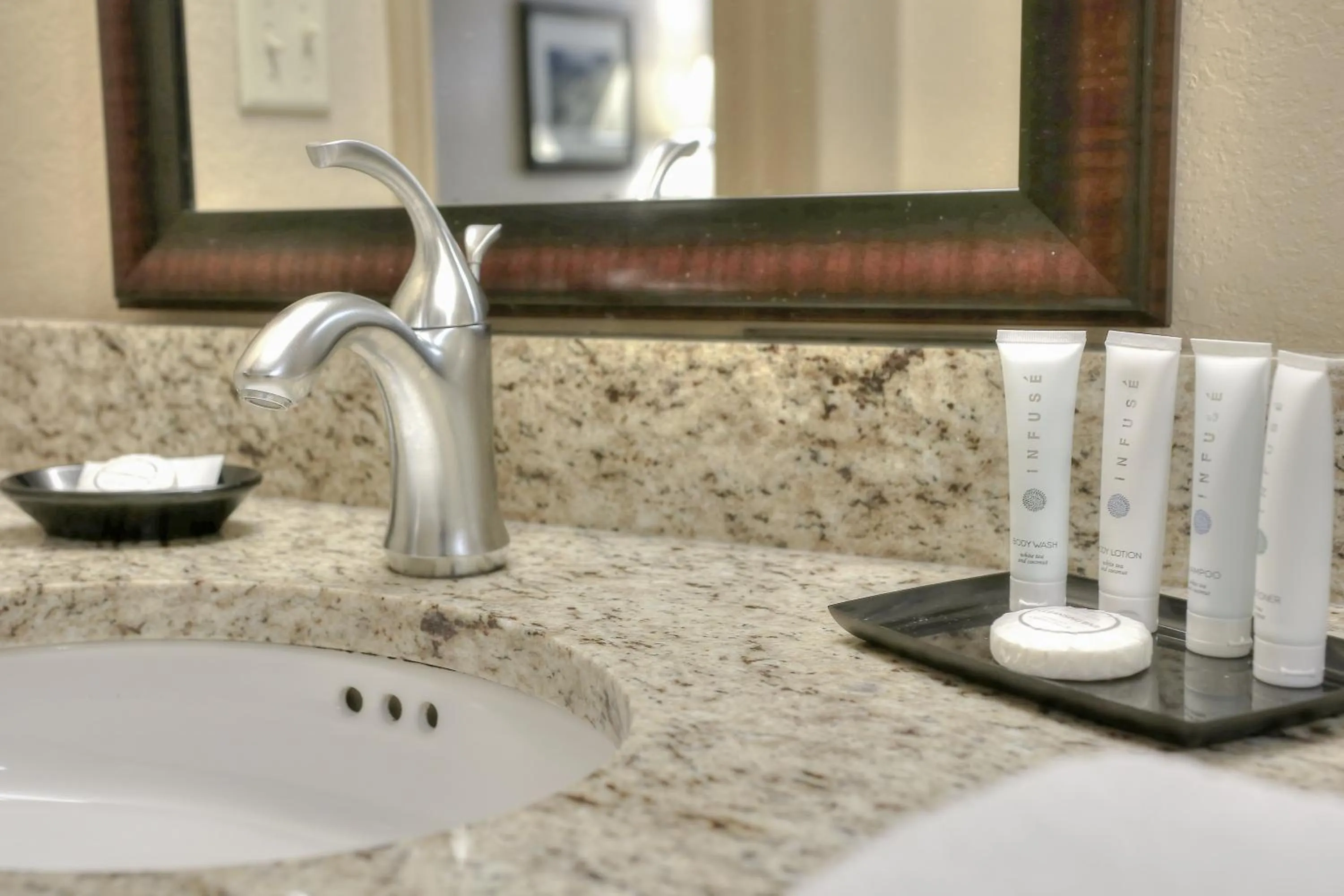Bathroom in Greystone Lodge on the River