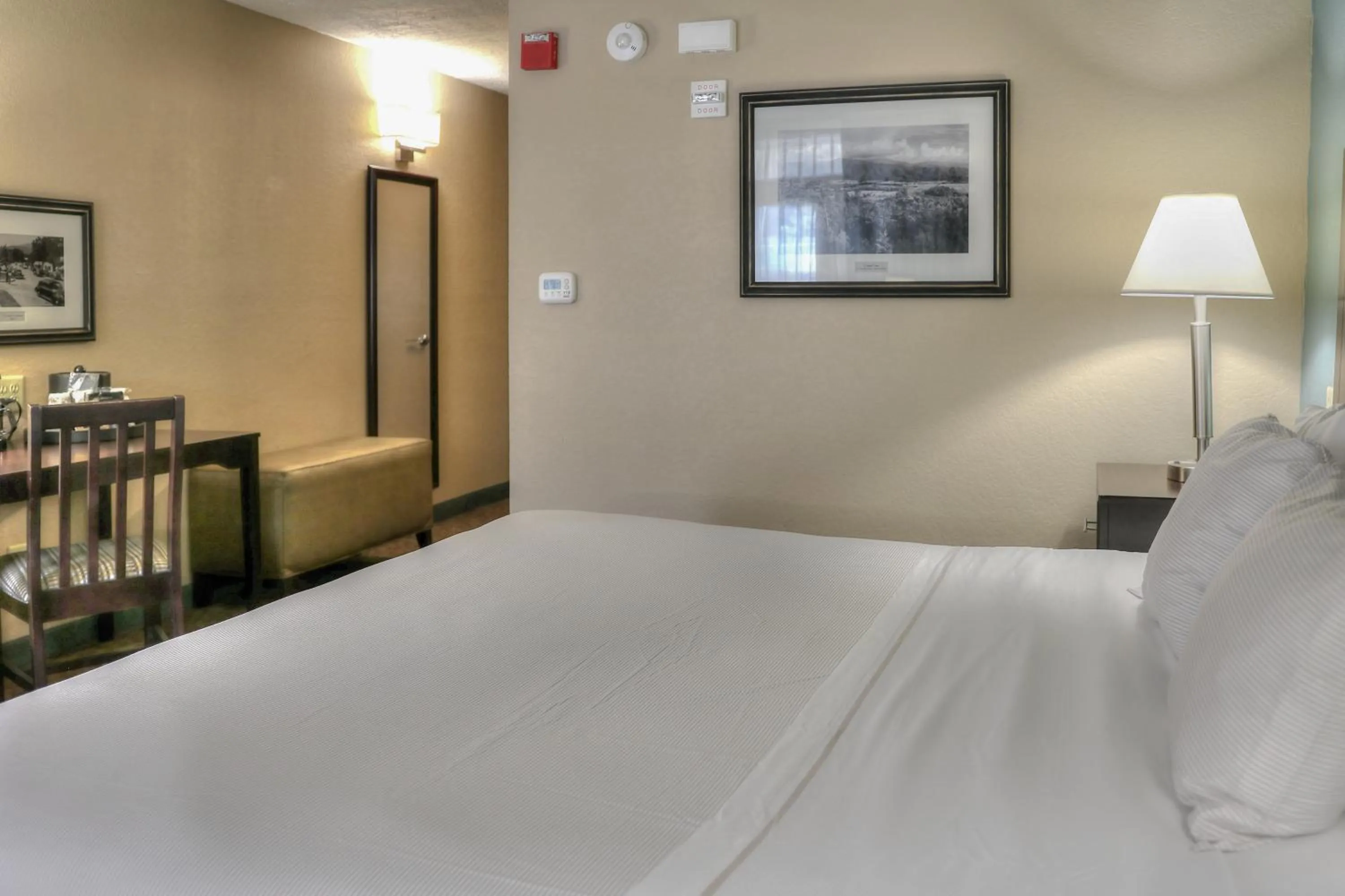 Bed in Greystone Lodge on the River