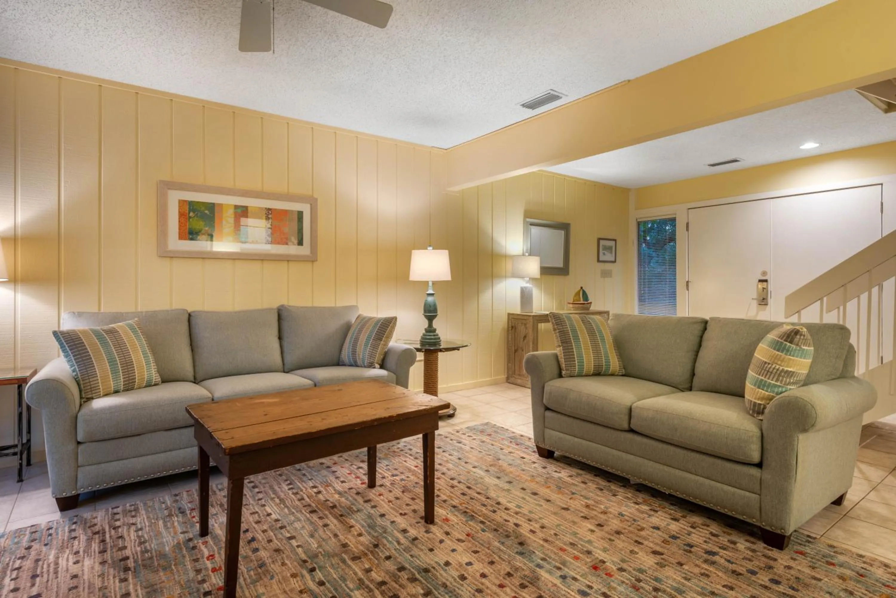 Photo of the whole room in Villas Of Amelia Island