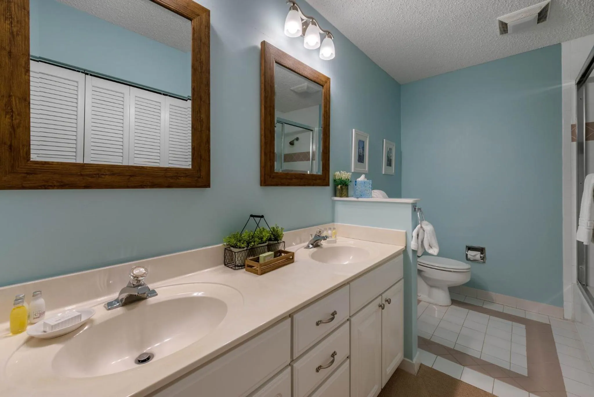 Bathroom in Villas Of Amelia Island