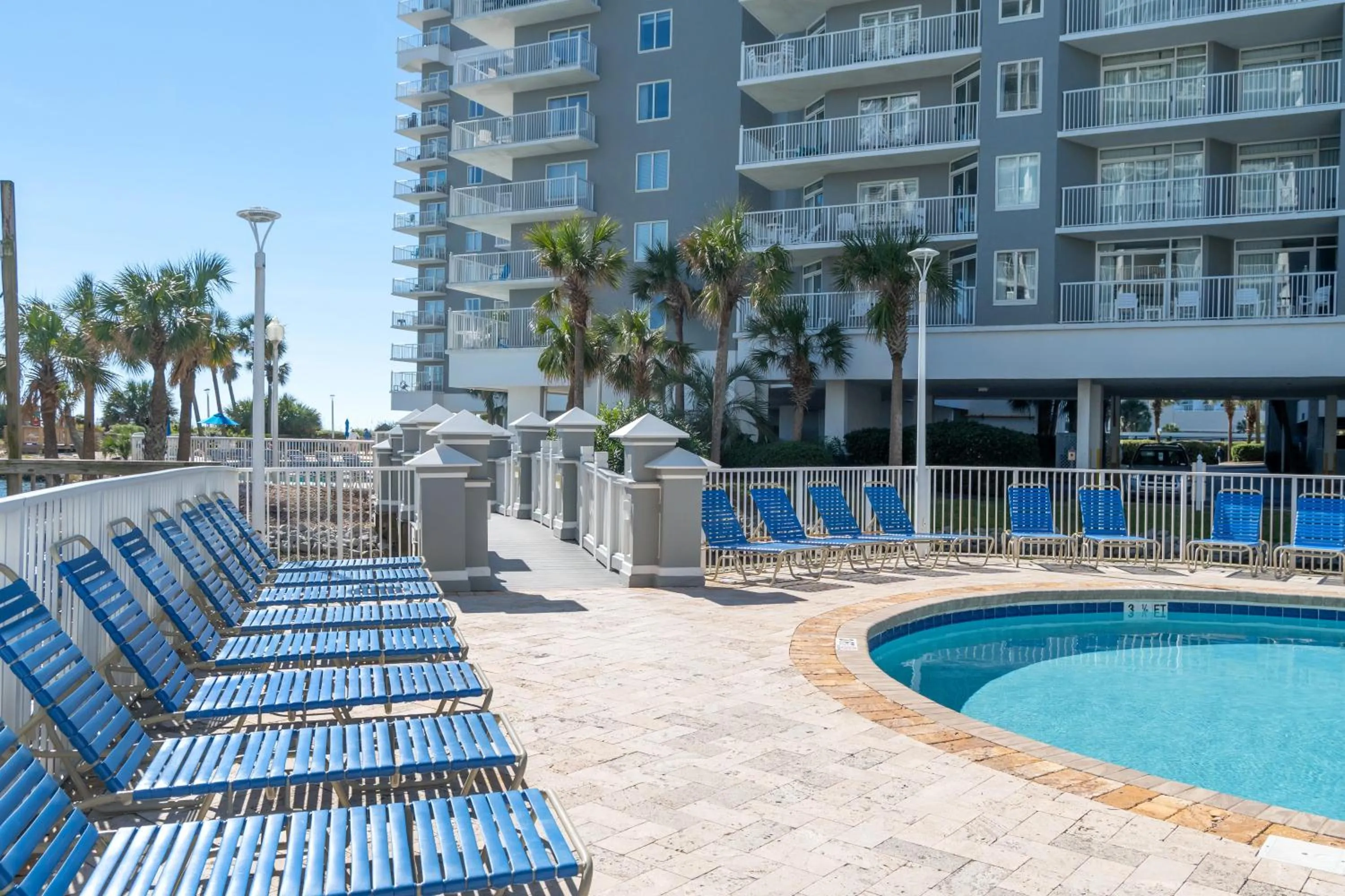 Swimming pool in Sea Watch Resort