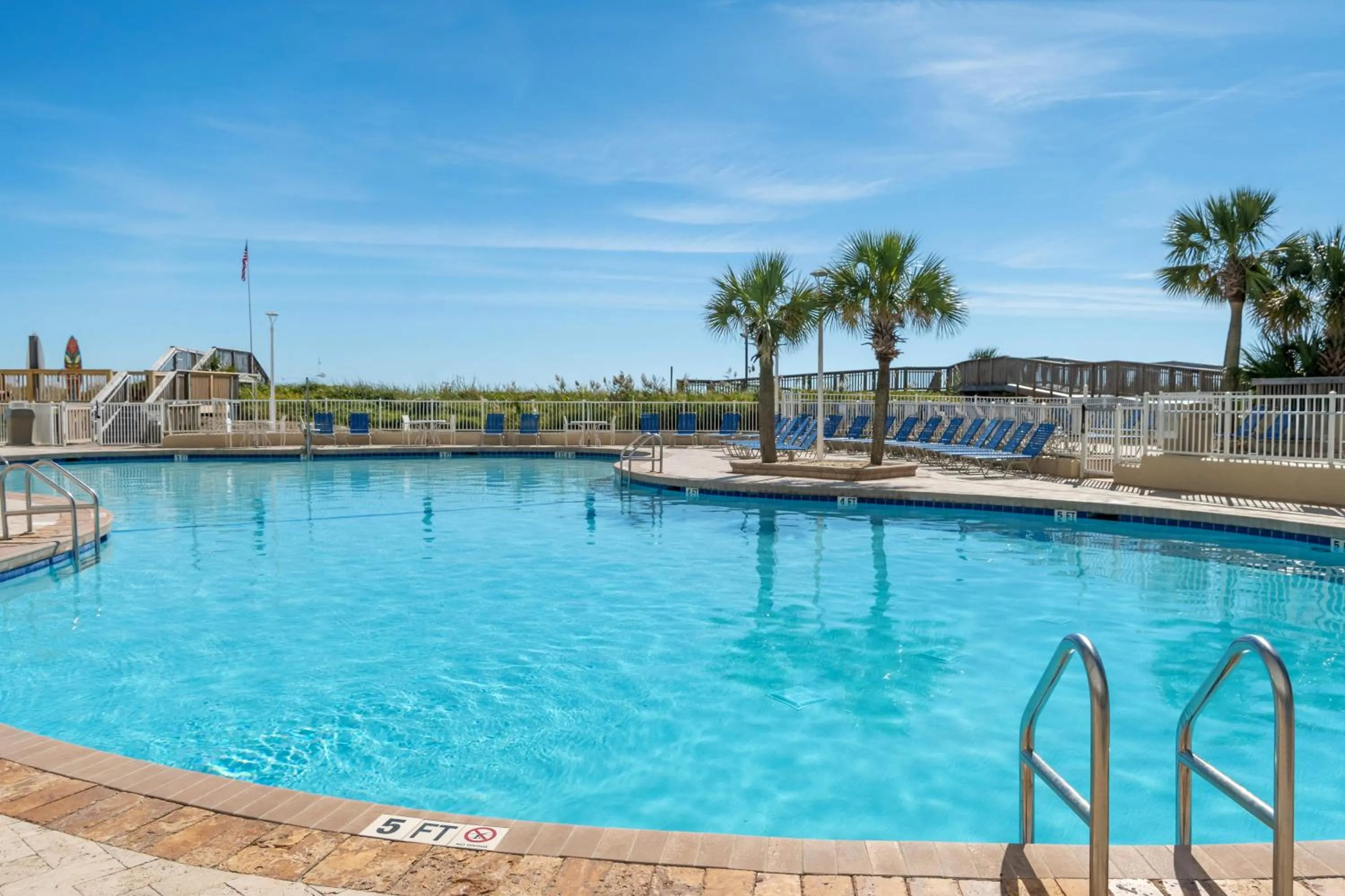 Swimming pool in Sea Watch Resort