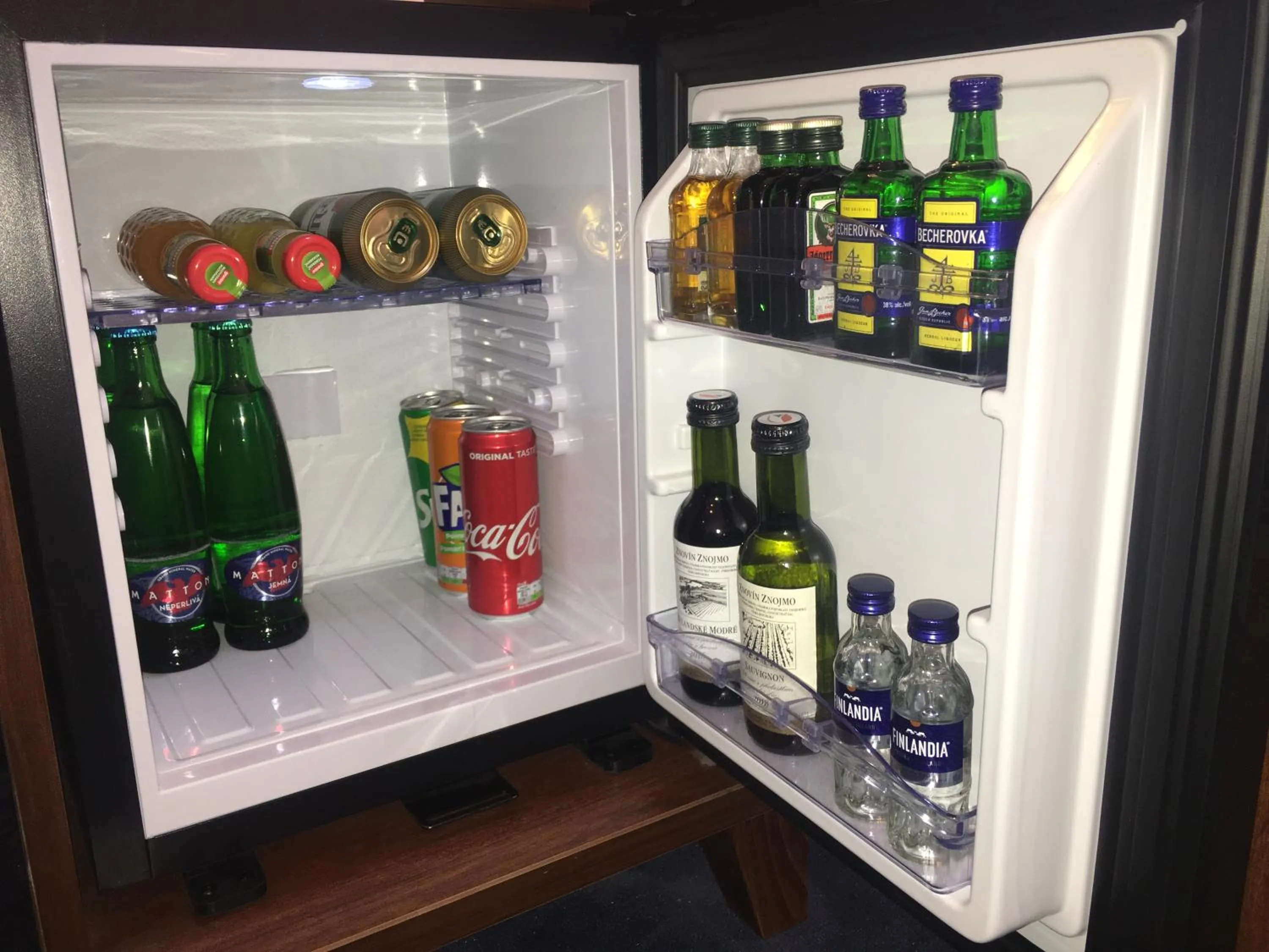 Alcoholic drinks in Hotel Central 1920