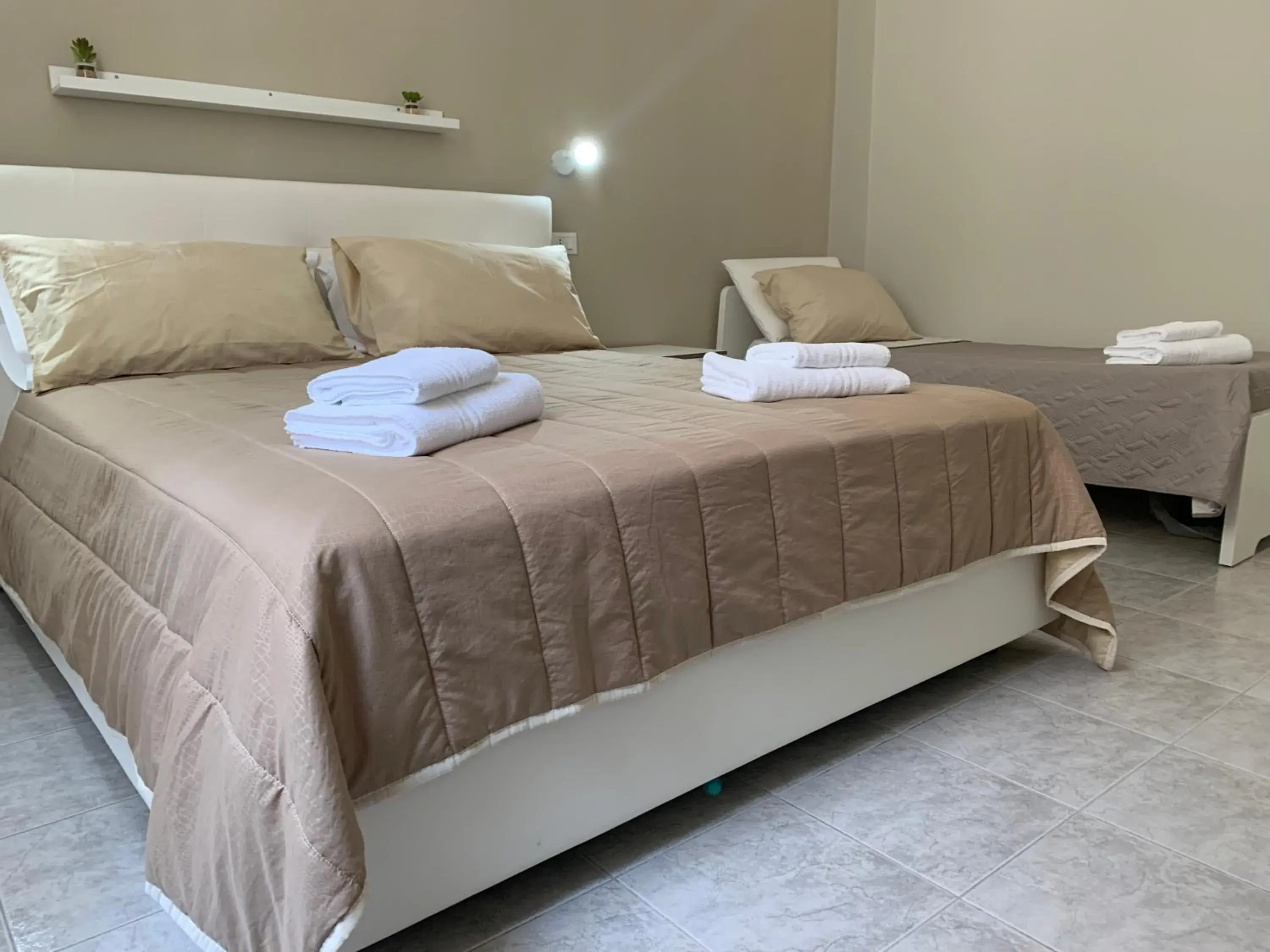 Triple Room in D & C Triple Room in D & C