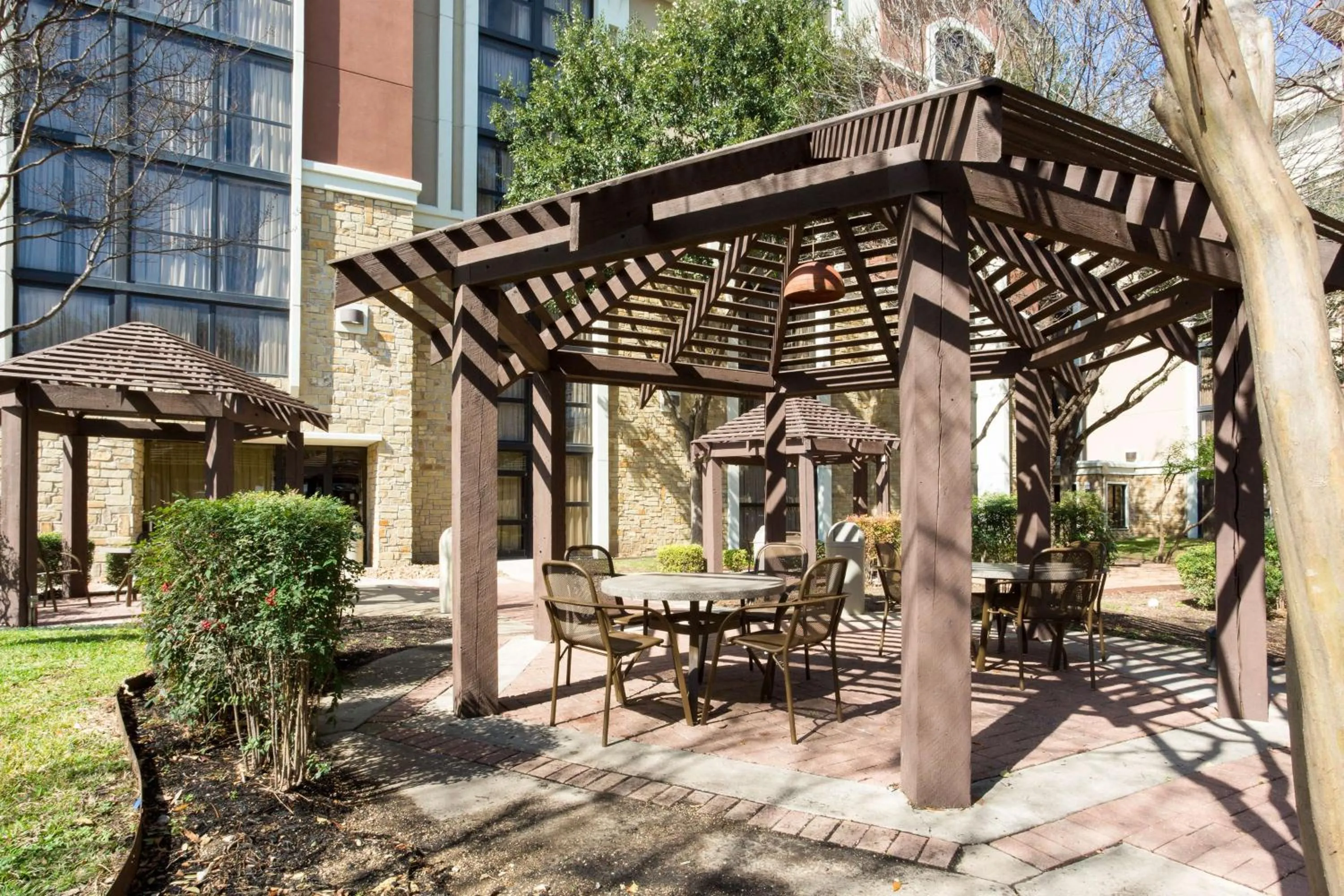 Property building in Drury Plaza Hotel San Antonio Airport