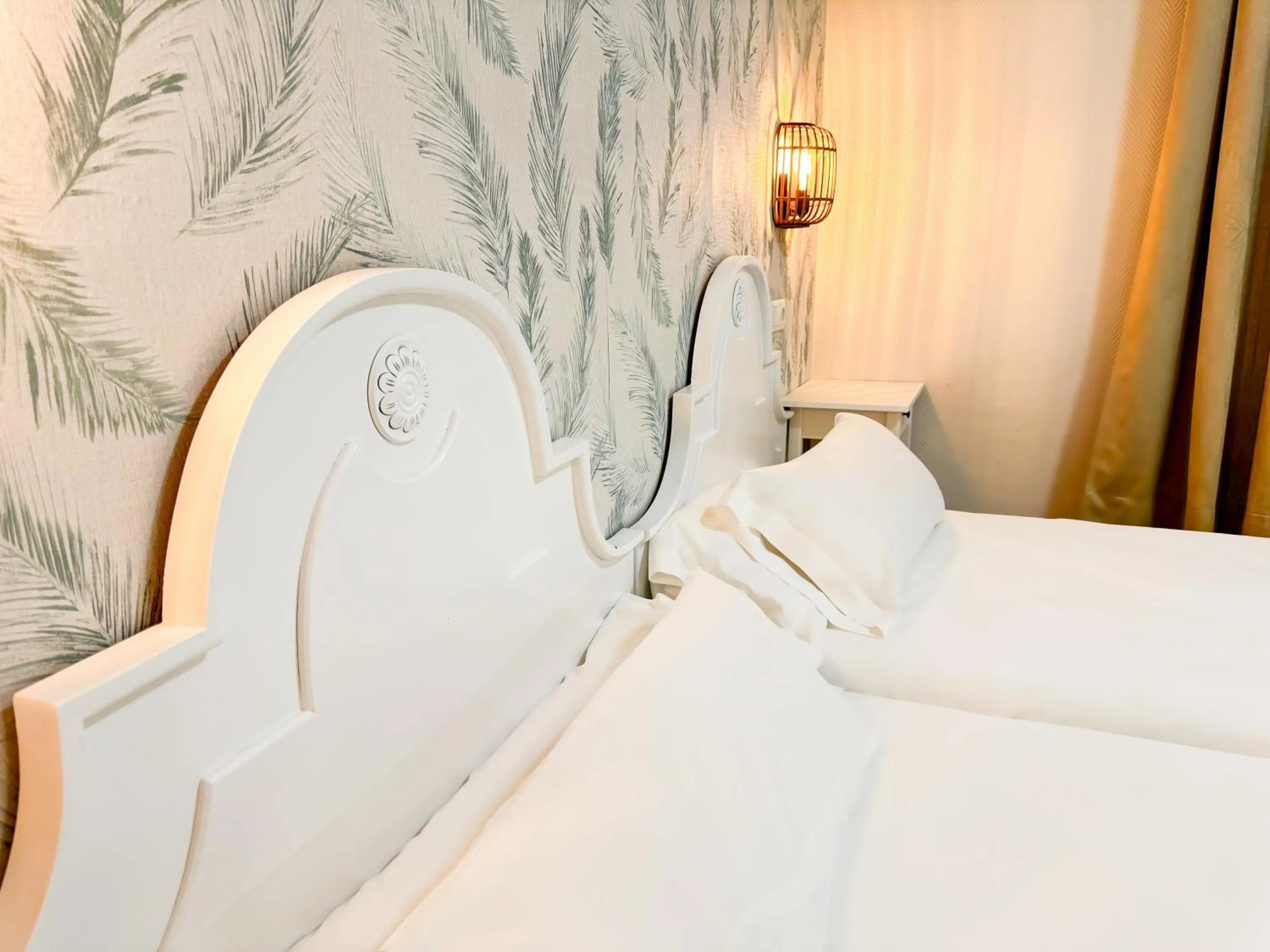 Bed in Hotel Plaza Mayor