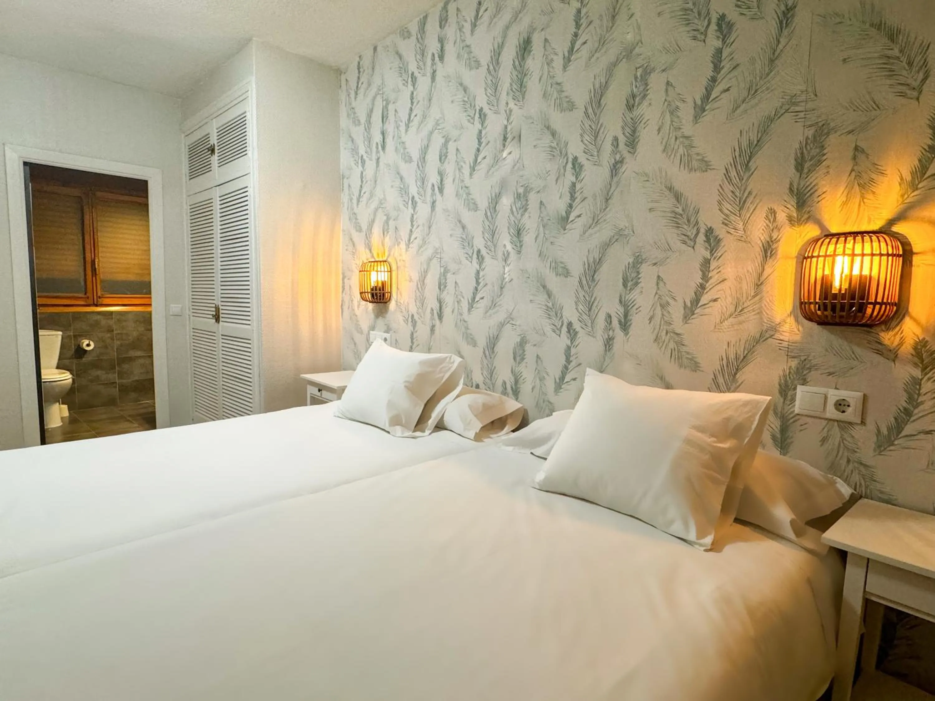 Bed in Hotel Plaza Mayor