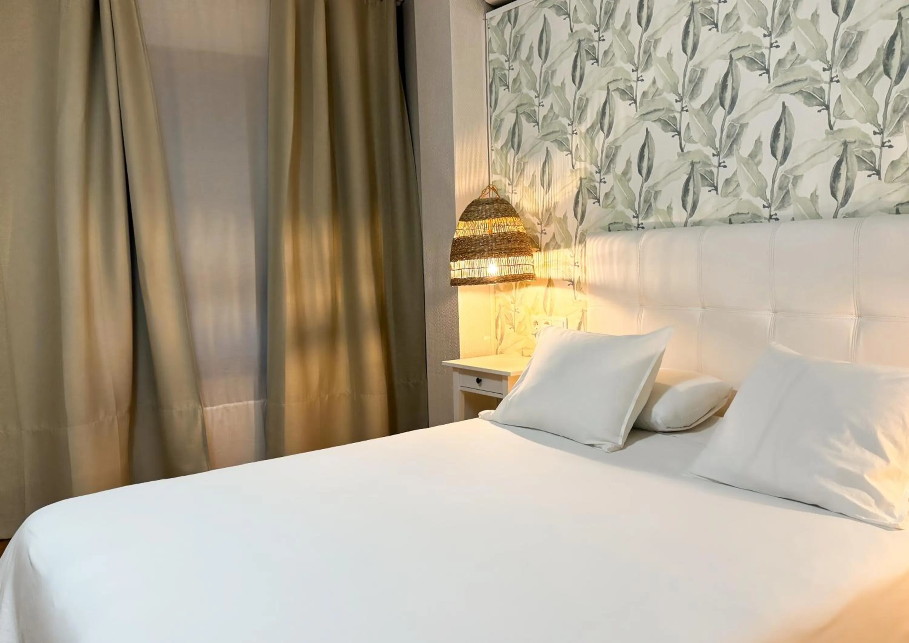 Bed in Hotel Plaza Mayor