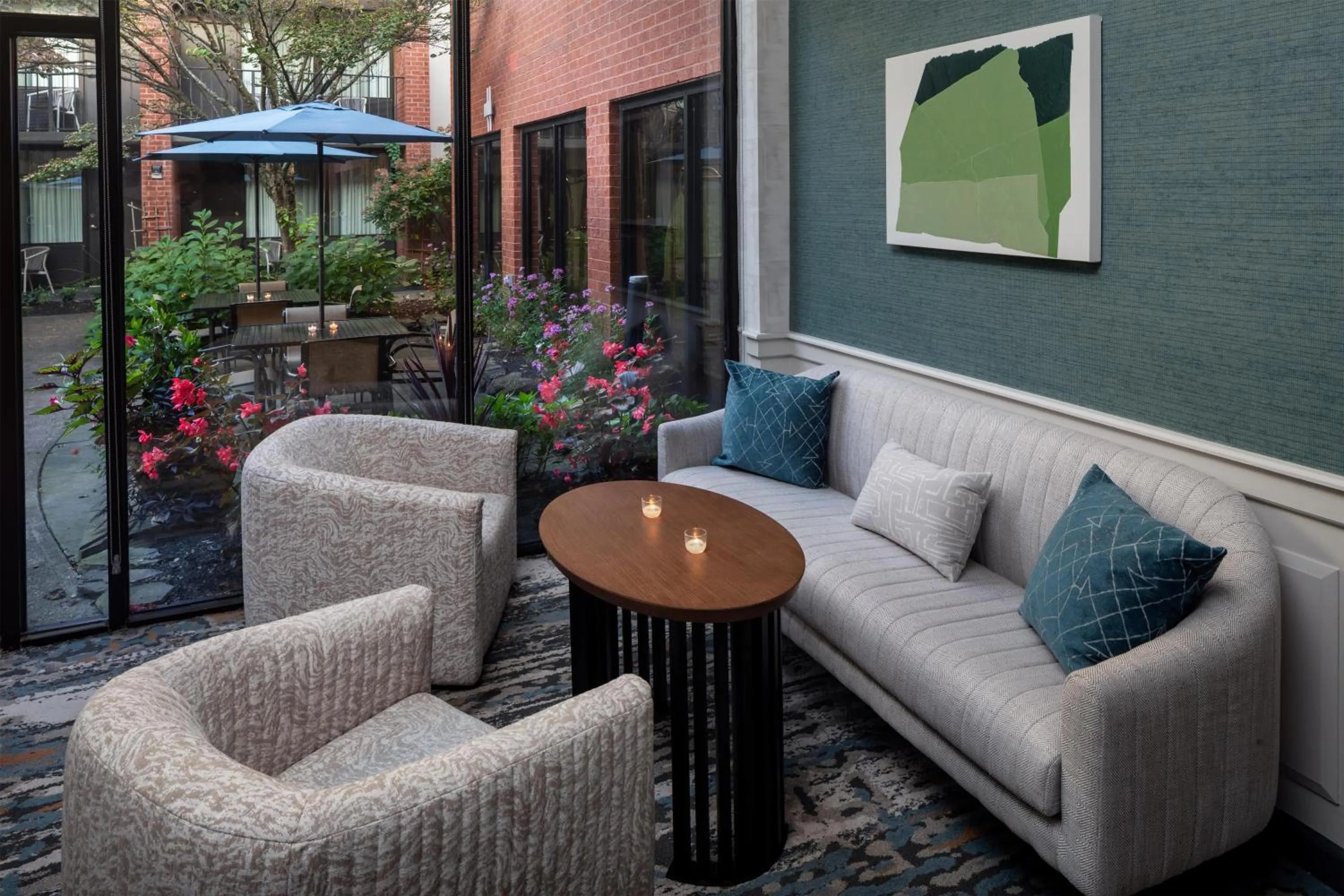 Lobby or reception in DoubleTree by Hilton Boston-Andover