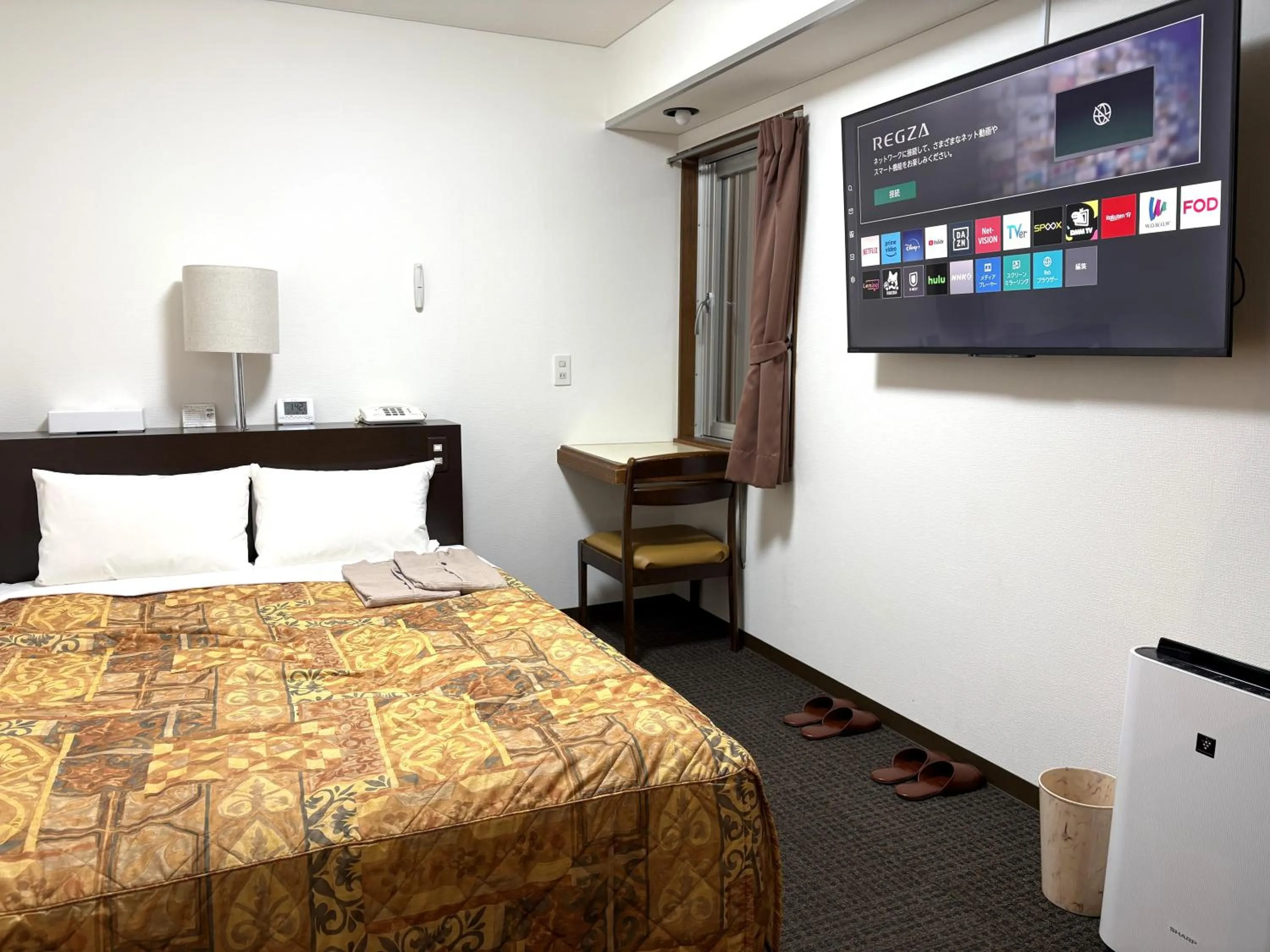 Photo of the whole room, Bed in Hotel Tokeidai