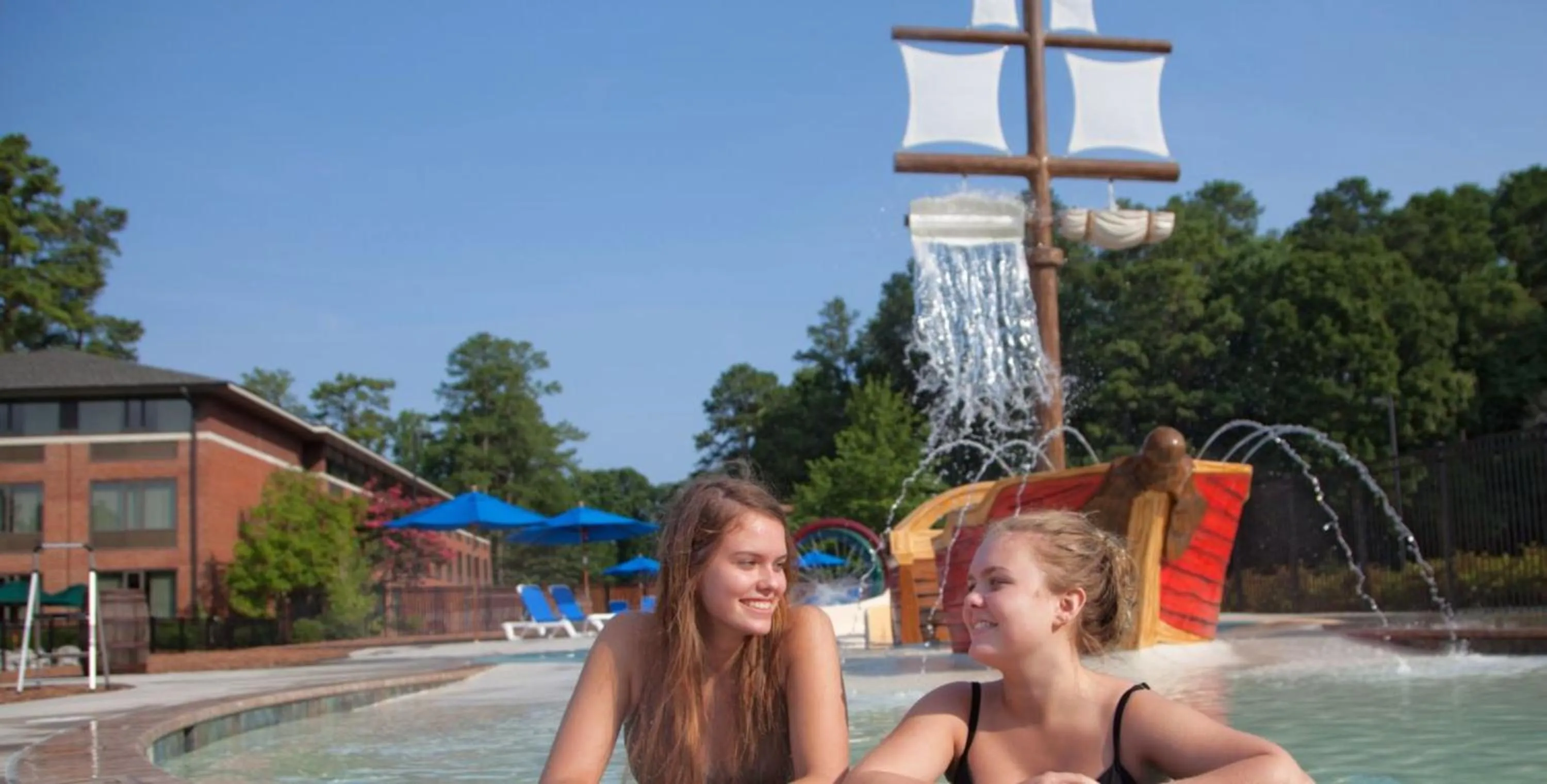 Pool view in Williamsburg Woodlands Hotel & Suites, an official Colonial Williamsburg Hotel