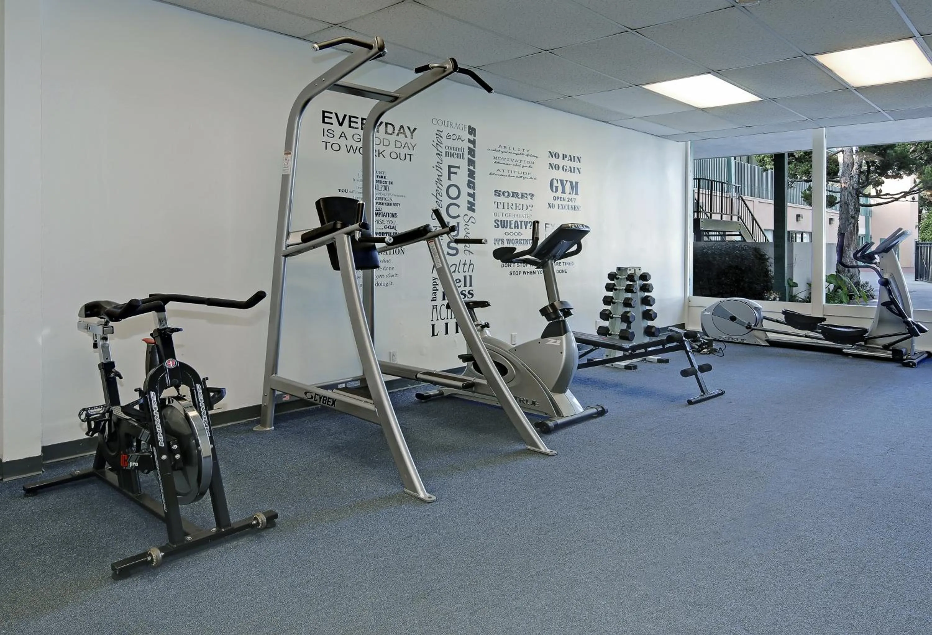Fitness centre/facilities in Anaheim Hotel