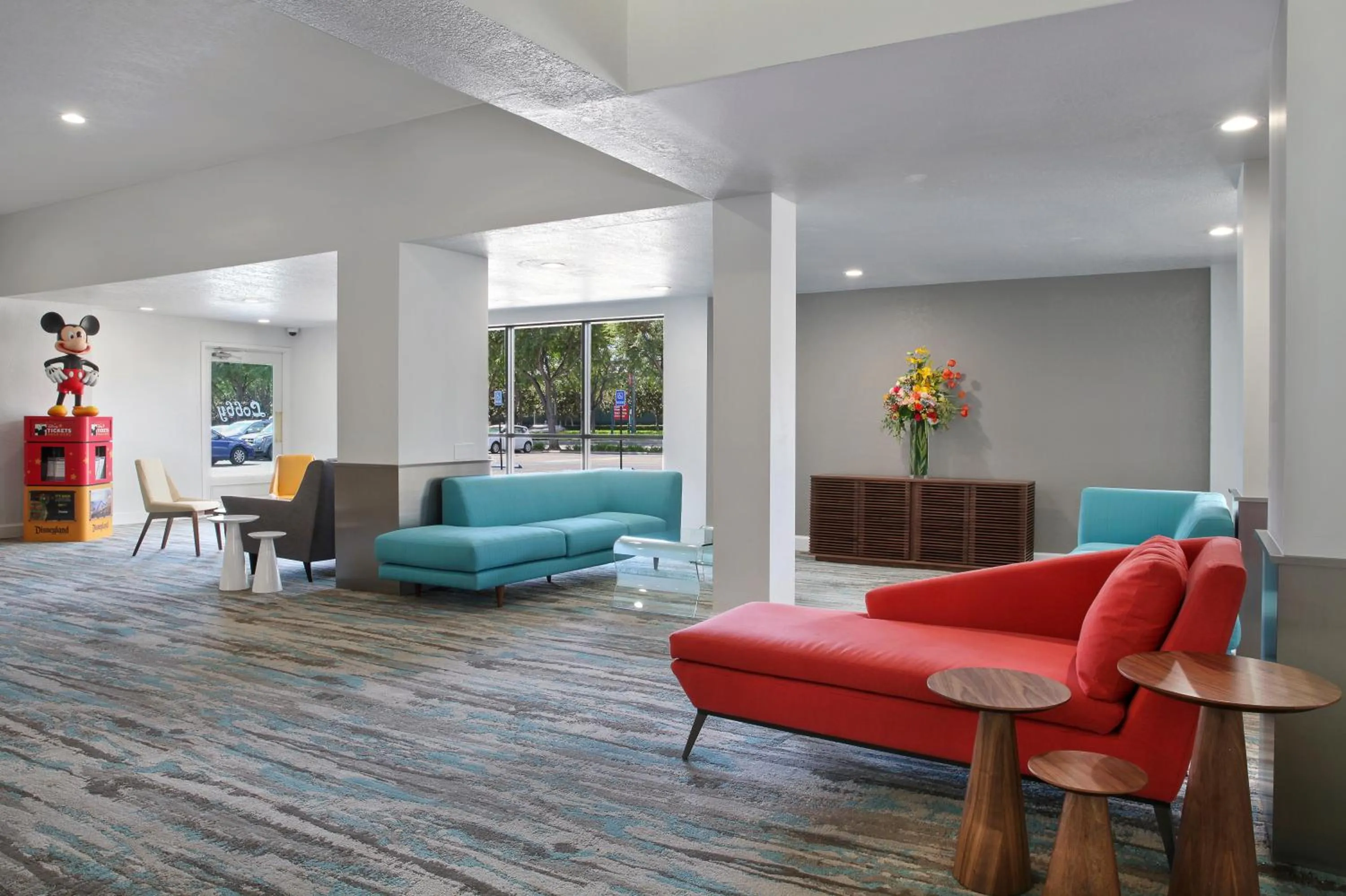 Lobby or reception in Anaheim Hotel