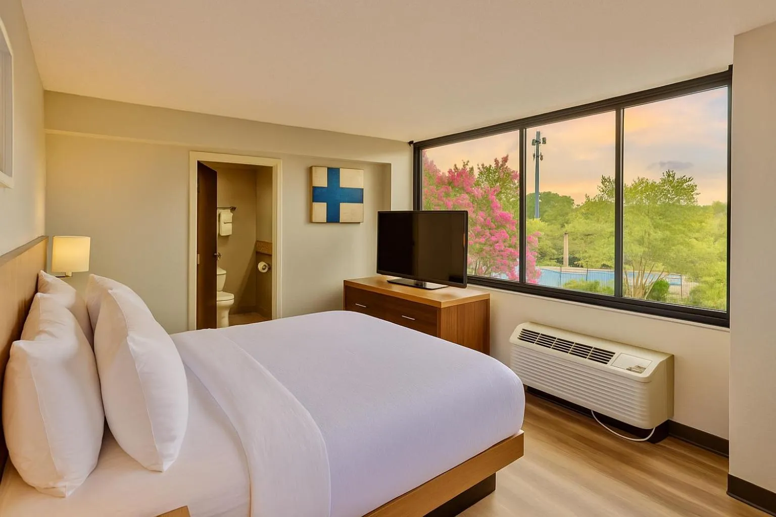 King Room in Solomons Inn Resort and Marina