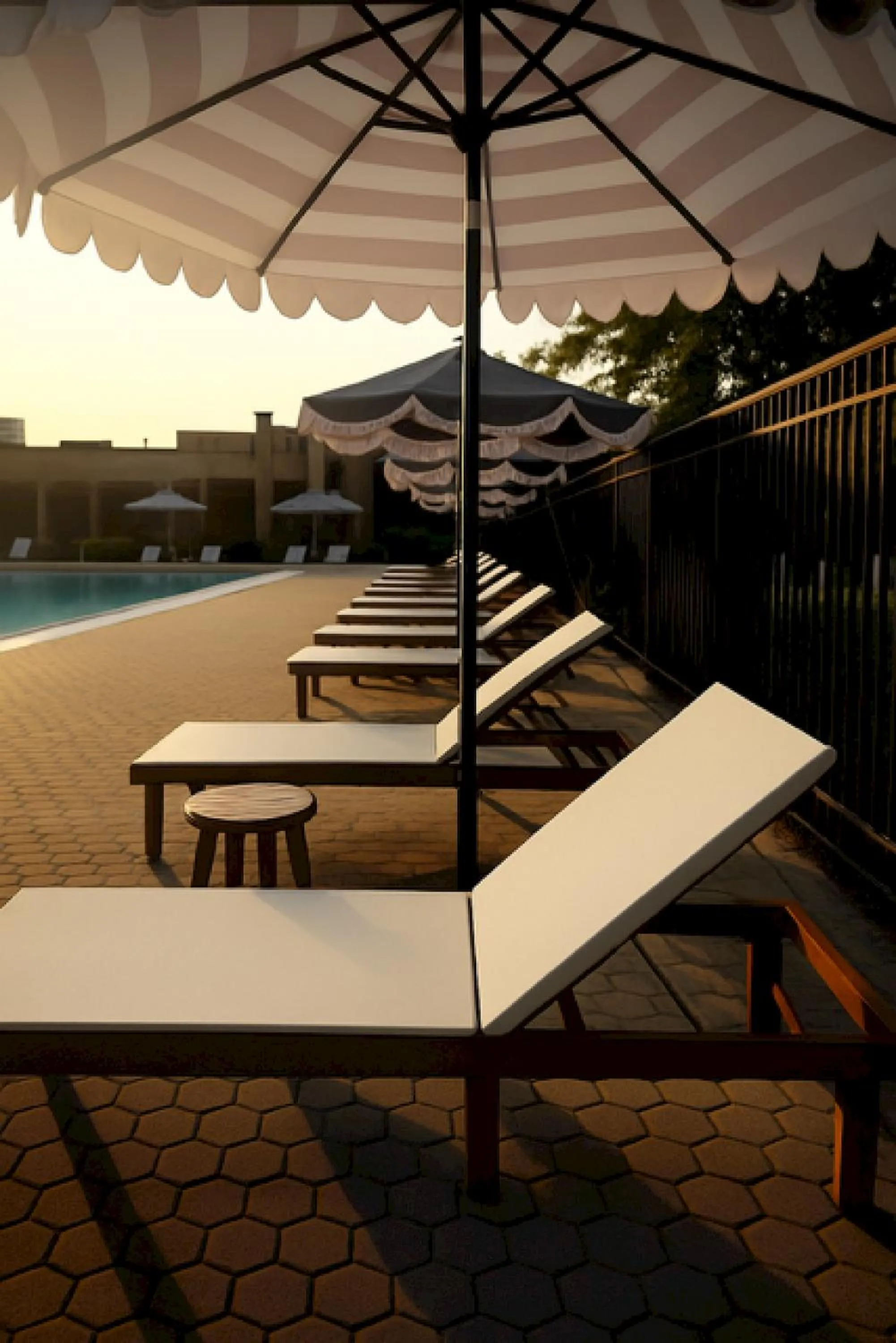 Swimming pool in Solomons Inn Resort and Marina