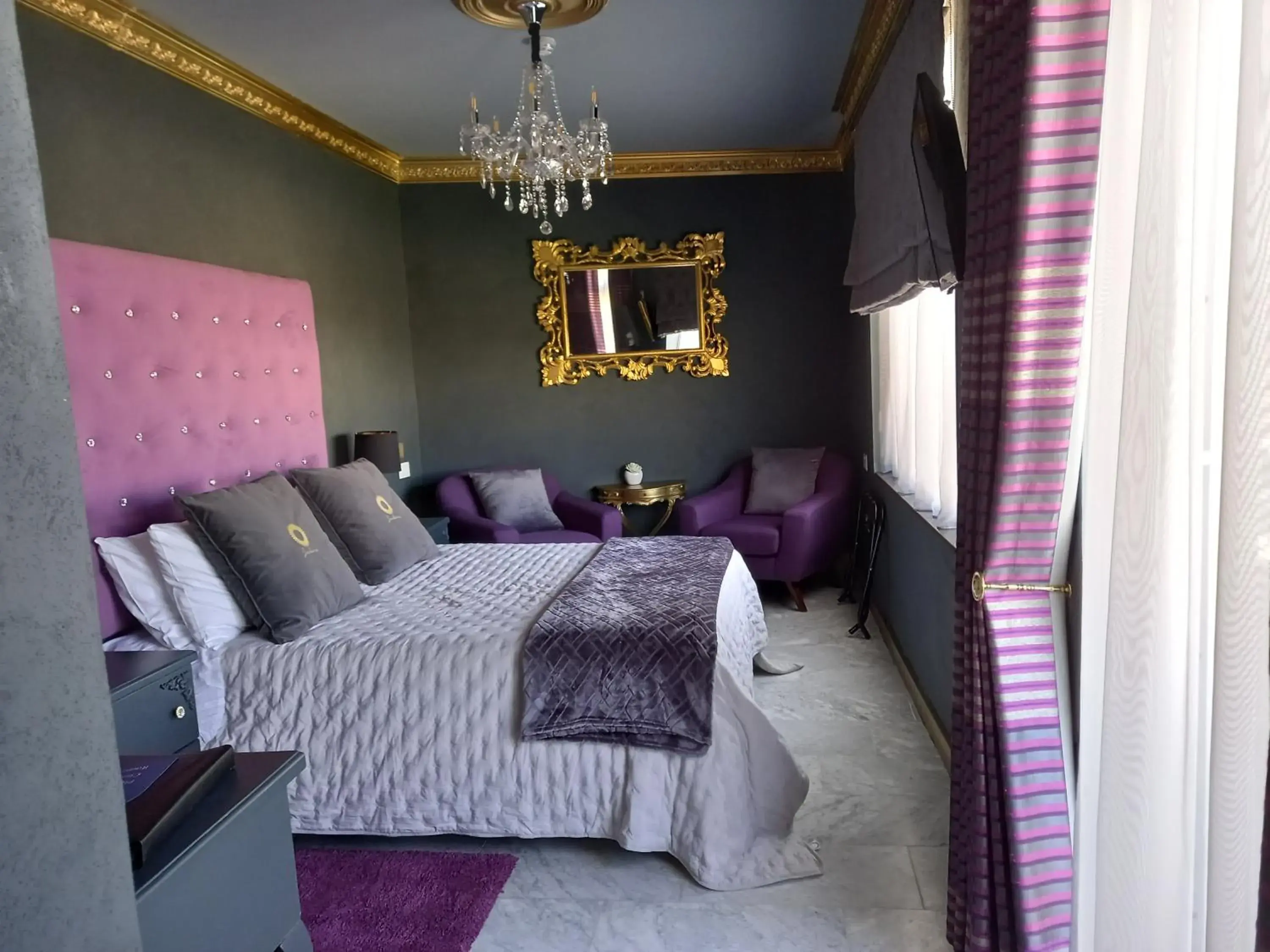 Suite with Terrace in Julina Boutique Living Suite with Terrace in Julina Boutique Living