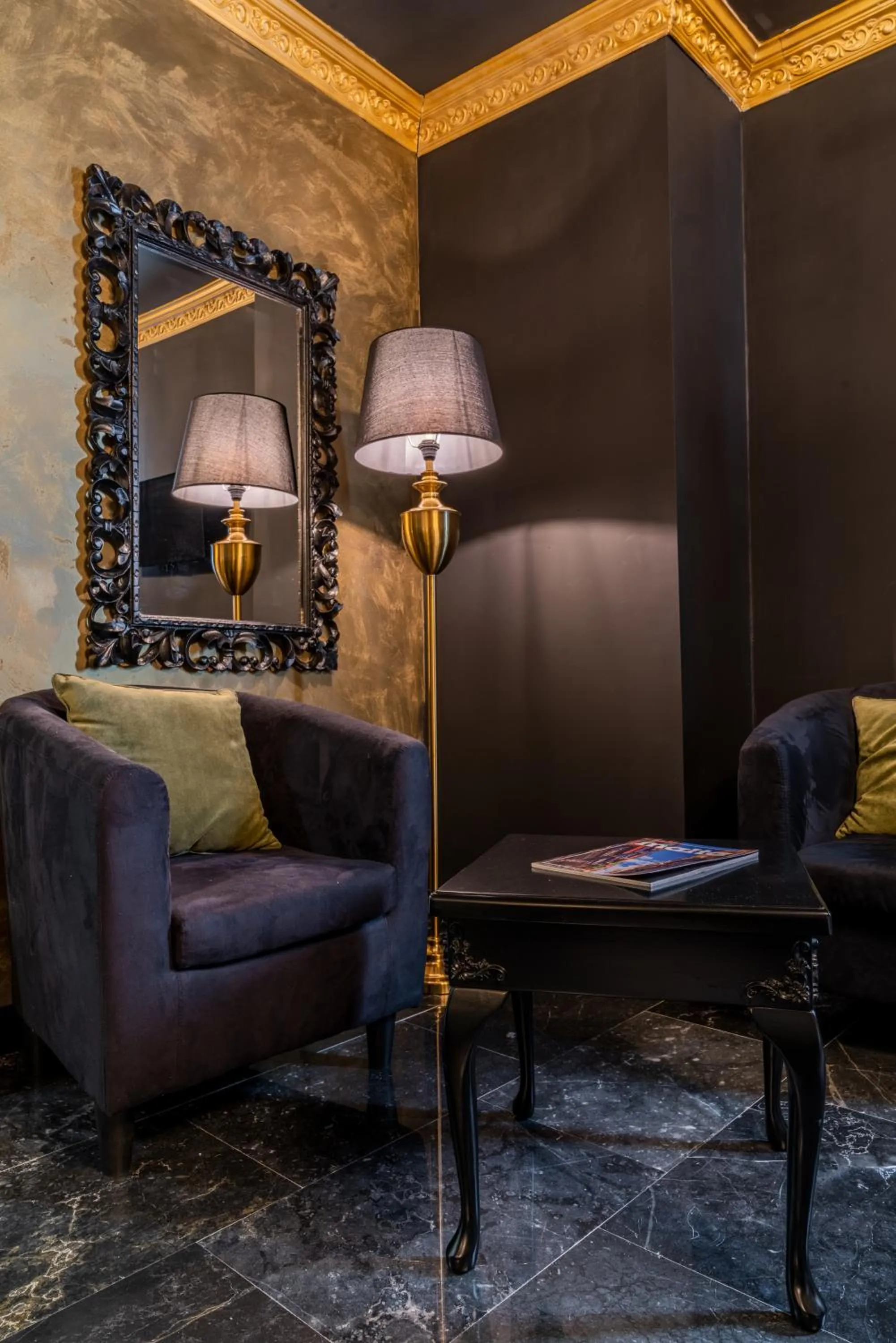 Julina Boutique Living