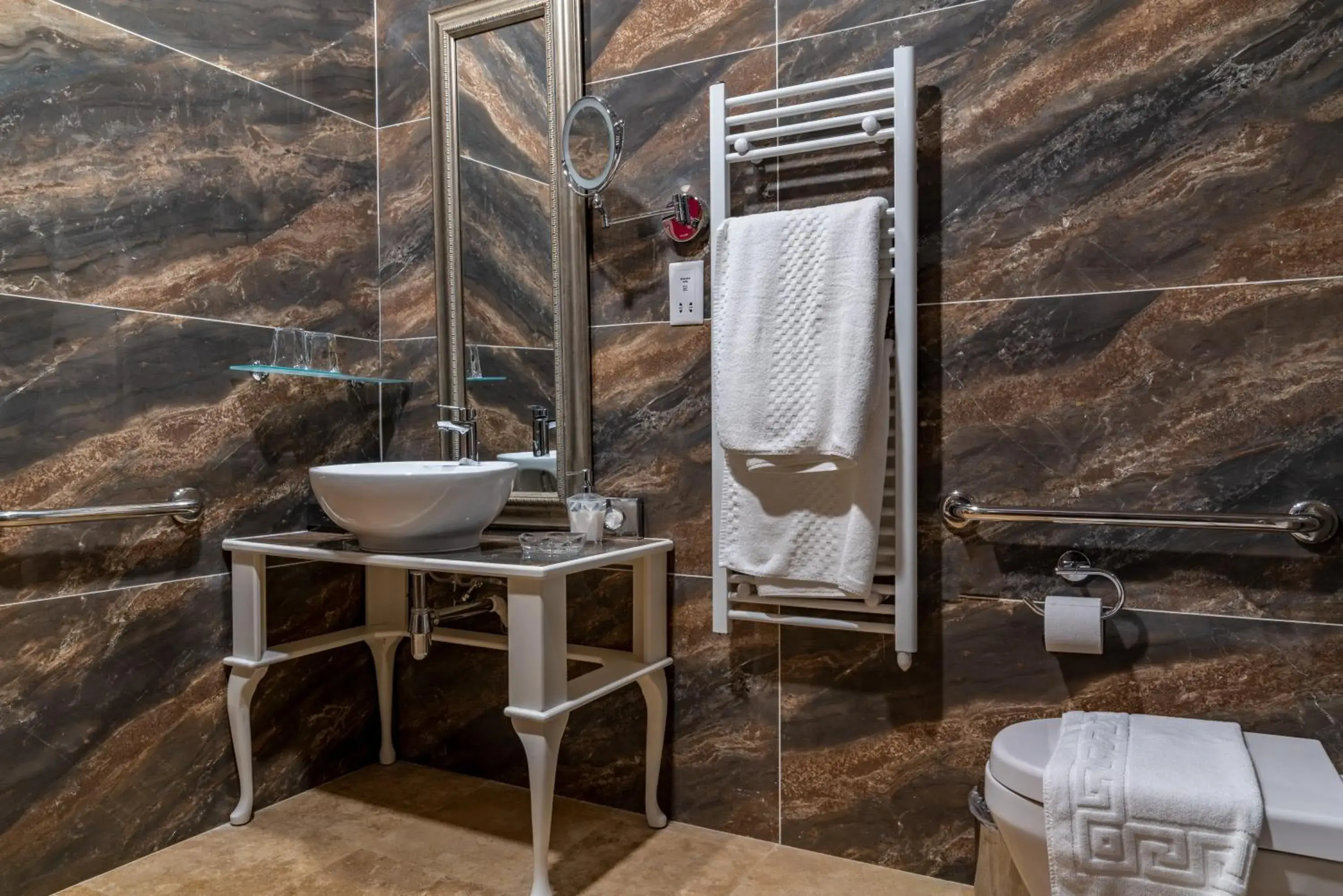 Studio in Julina Boutique Living Studio in Julina Boutique Living