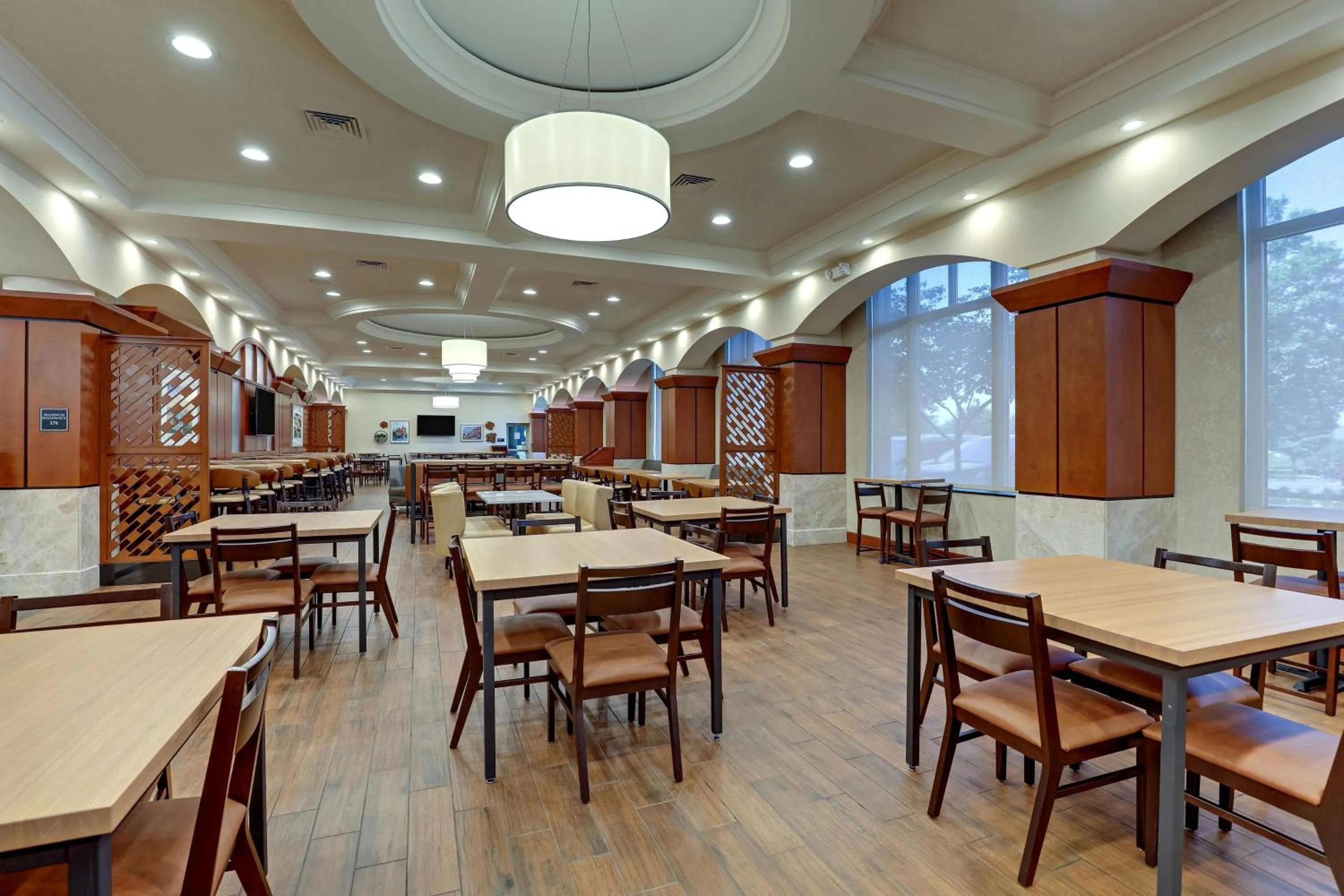 Restaurant/places to eat in Drury Plaza Hotel Nashville Franklin