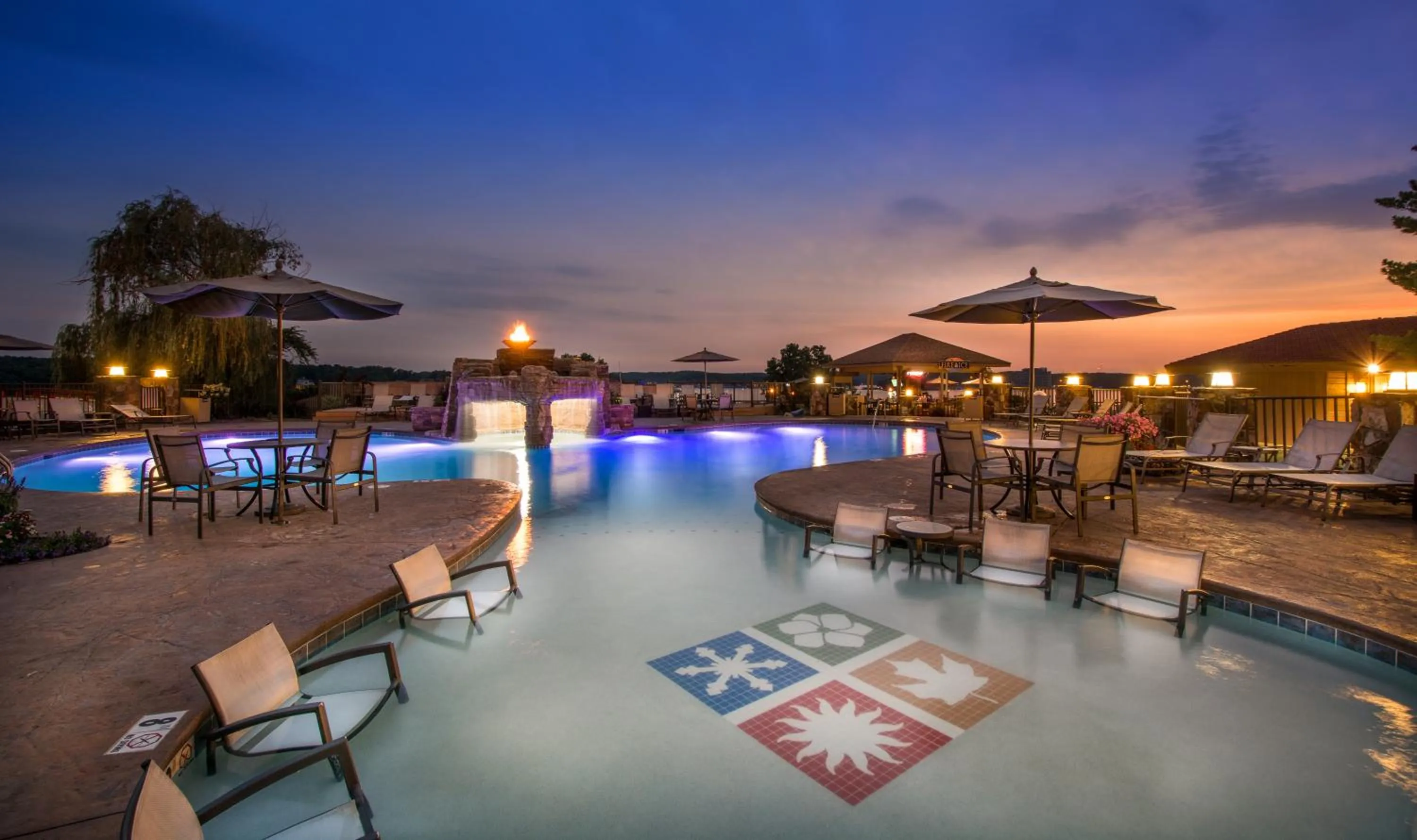 Pool view in Lodge of Four Seasons Golf Resort, Marina & Spa