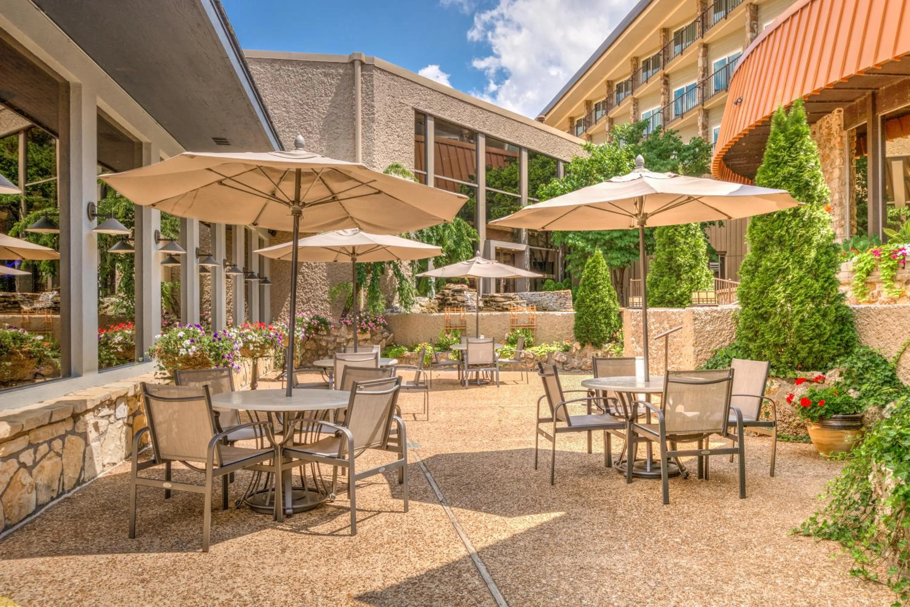 Balcony/Terrace in Lodge of Four Seasons Golf Resort, Marina & Spa