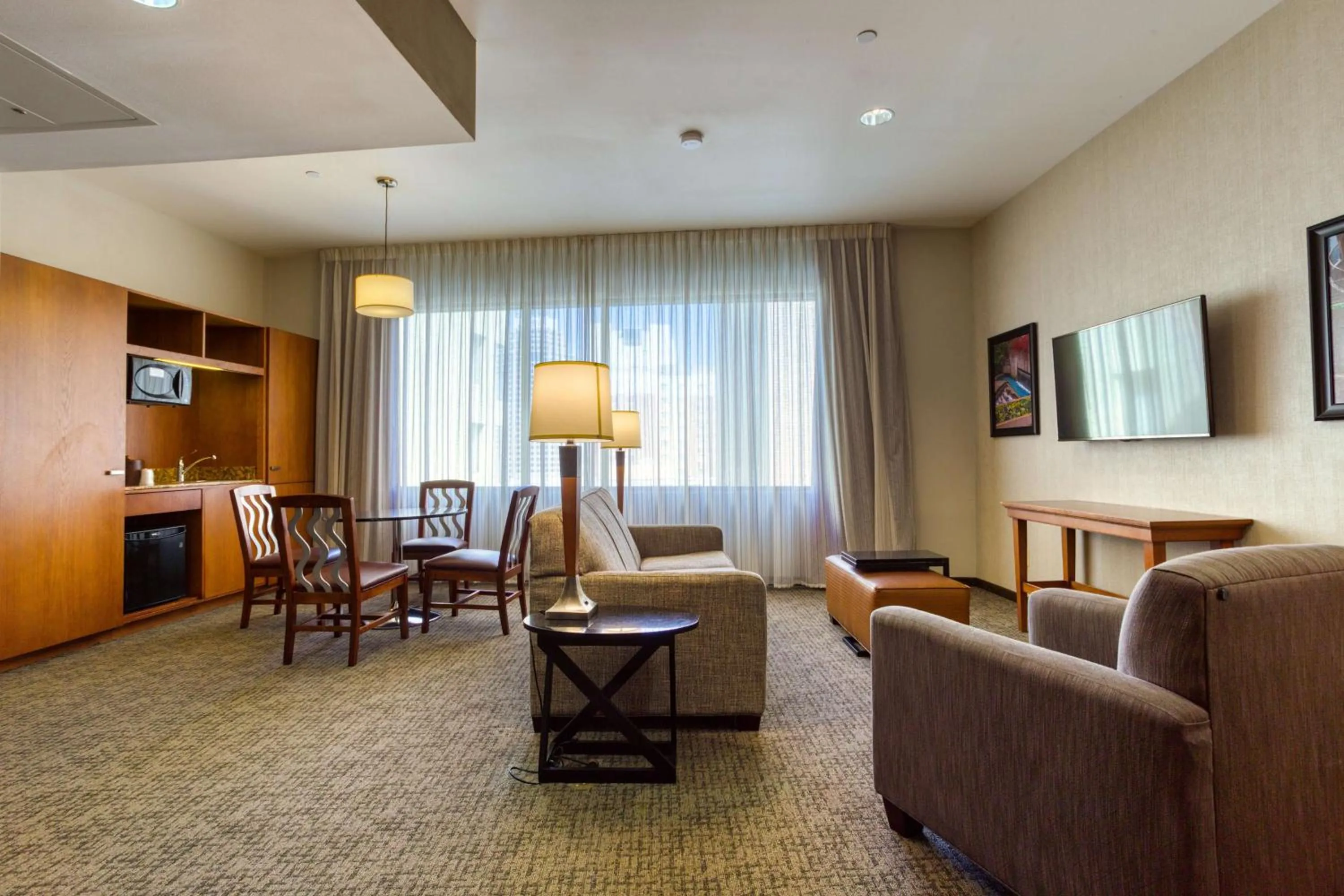 Photo of the whole room in Drury Plaza Hotel San Antonio Riverwalk