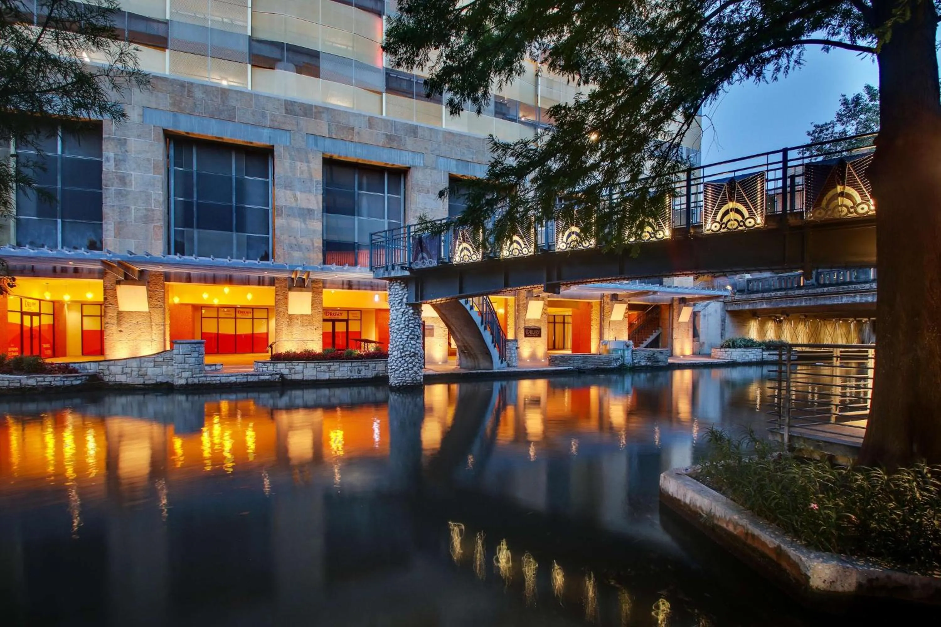 Property building in Drury Plaza Hotel San Antonio Riverwalk