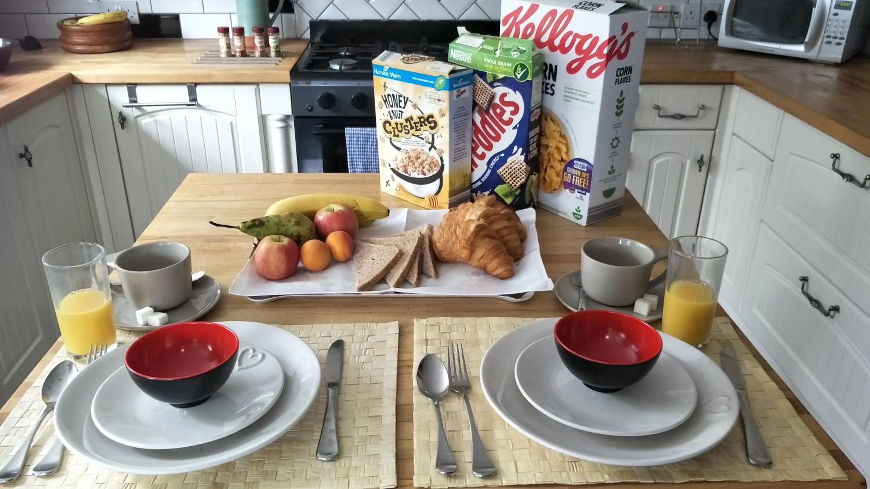 Food and drinks in Mallard Cottage Guest House