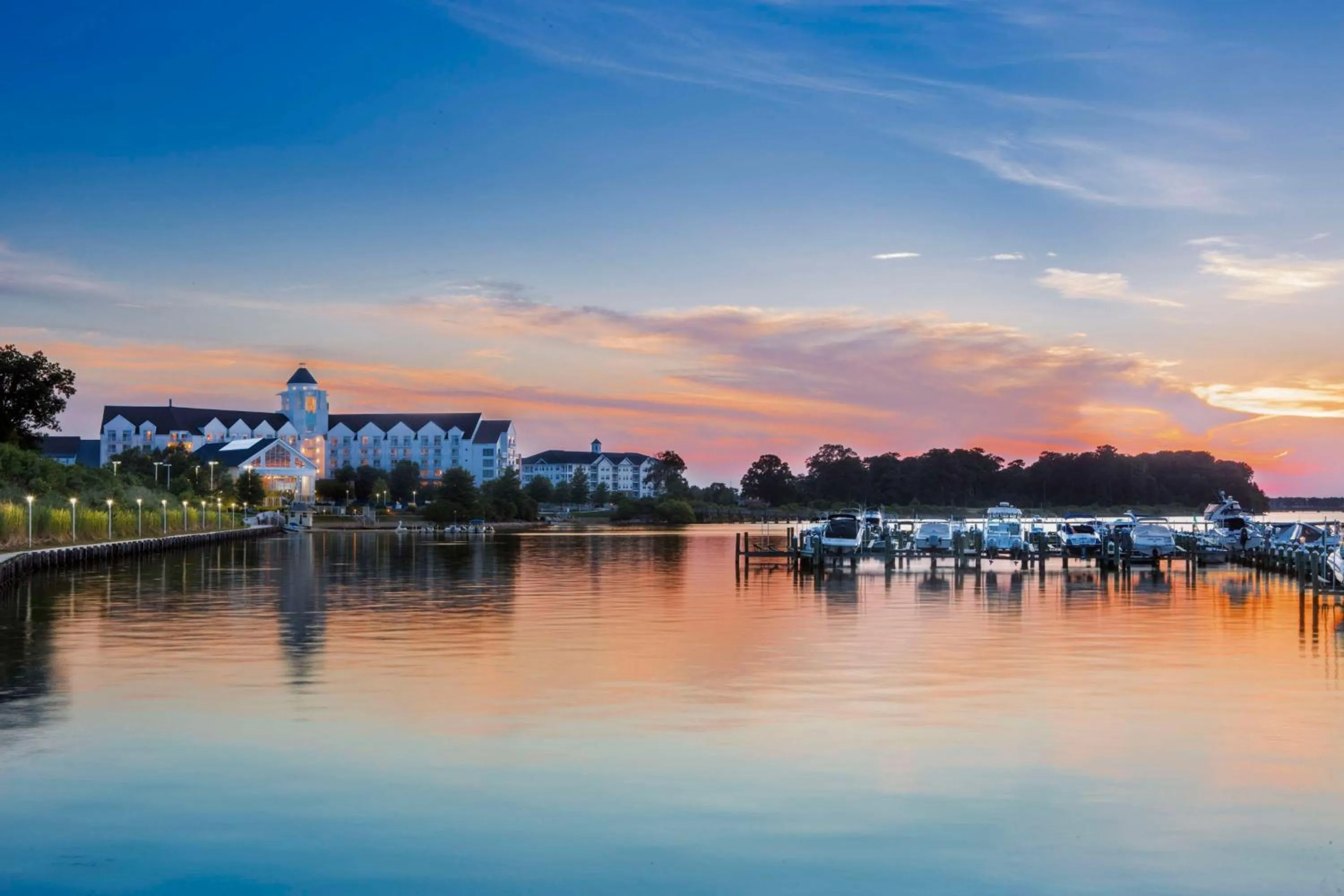 Property building in Hyatt Regency Chesapeake Bay Golf Resort, Spa & Marina